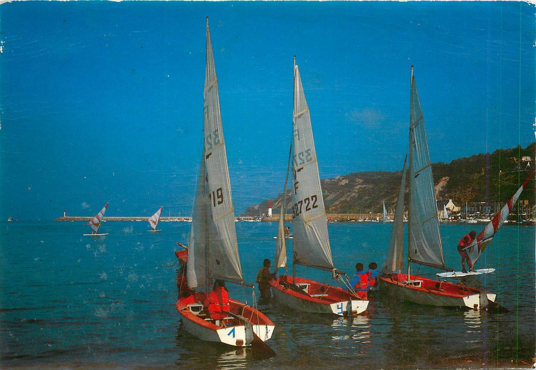 CPM Erquy (Cotes du Nord) Le port