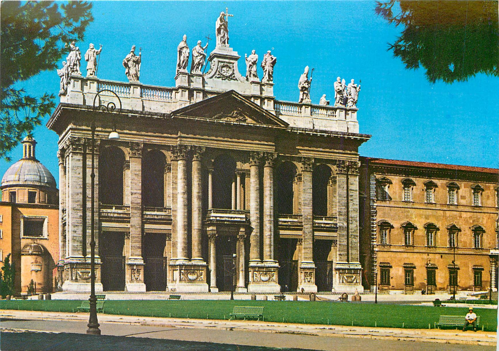 CPM Roma Basilique de Saint Jean de Larran