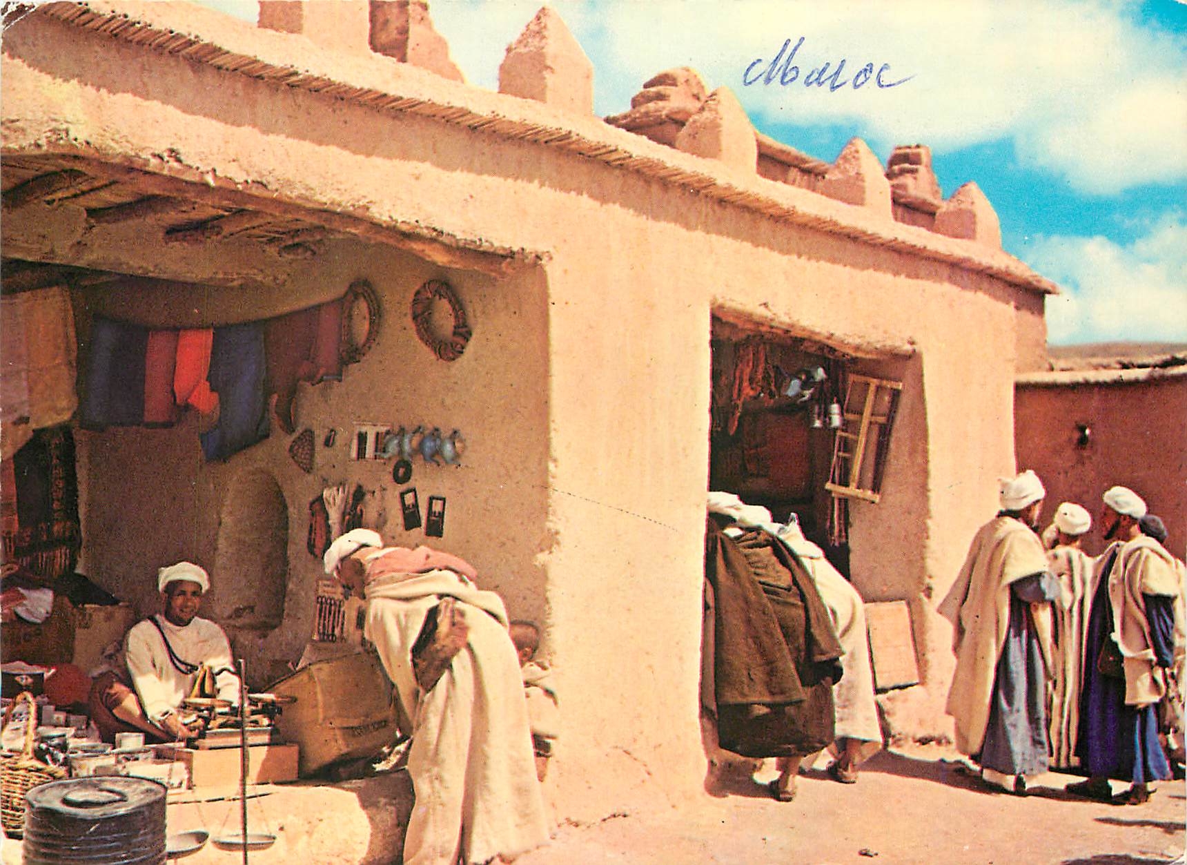 CPM Scenes et Types du Maroc au Souk 