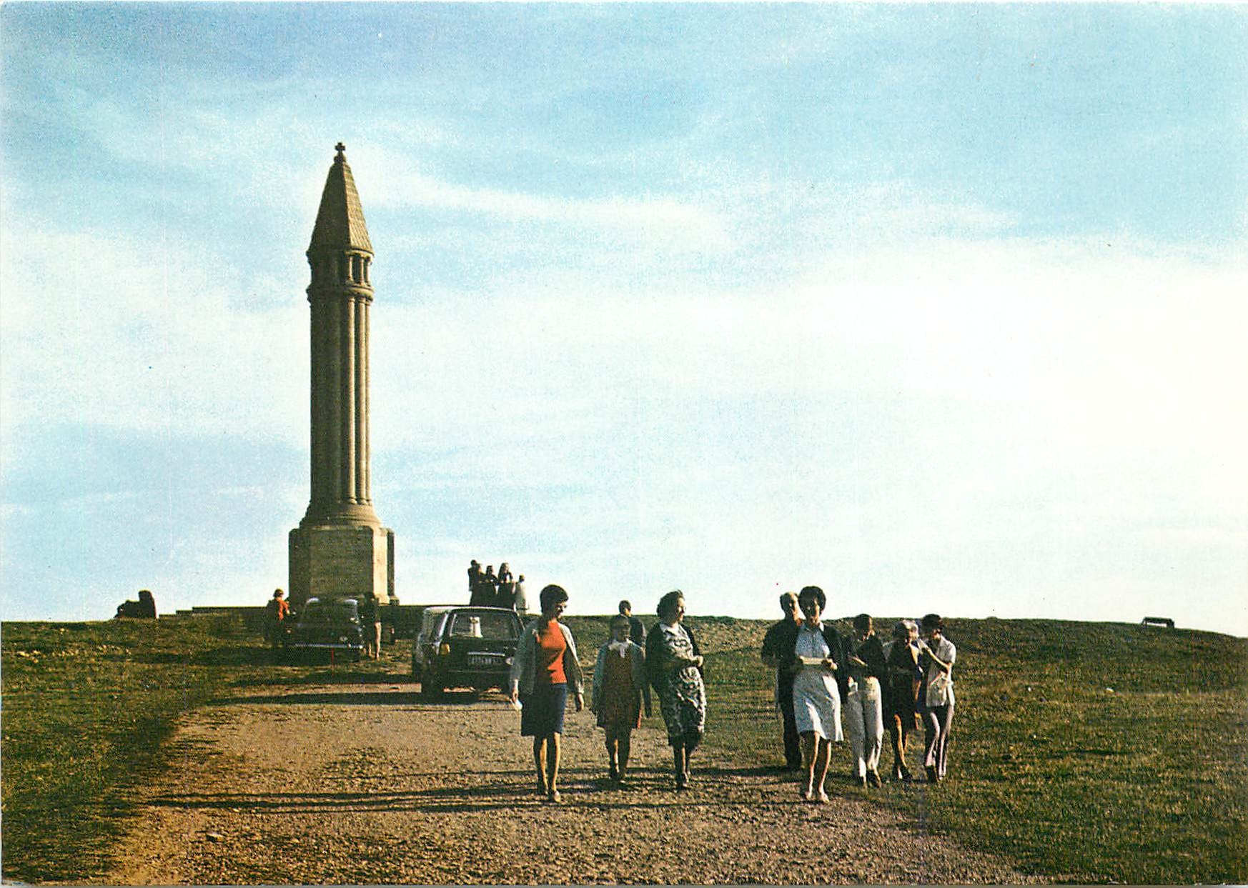 CPM La Colline de Sion Lorraine Vezelise Le Signal de Vaudemont Monument a Maurice Barres 