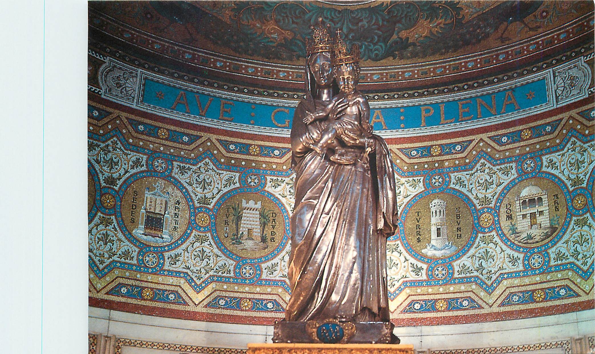 CPM Marseille Basilique Notre Dame de la Garde Vierge du Couronnement 