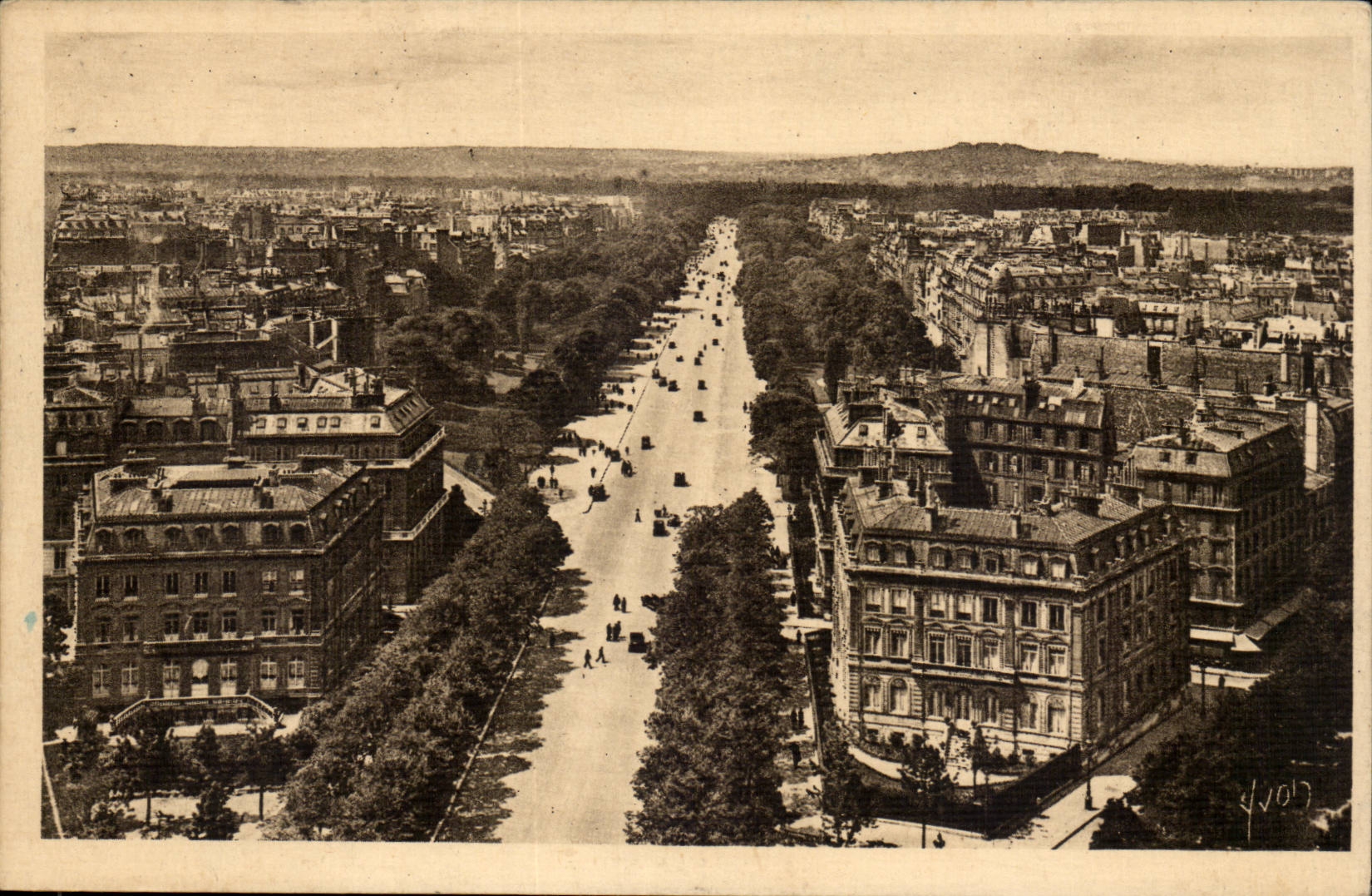 Paris CPA die Allee des Holzes von Boulogne Arc de Triomphe gesehen innen vom Inhalt die Valerien Einfassung