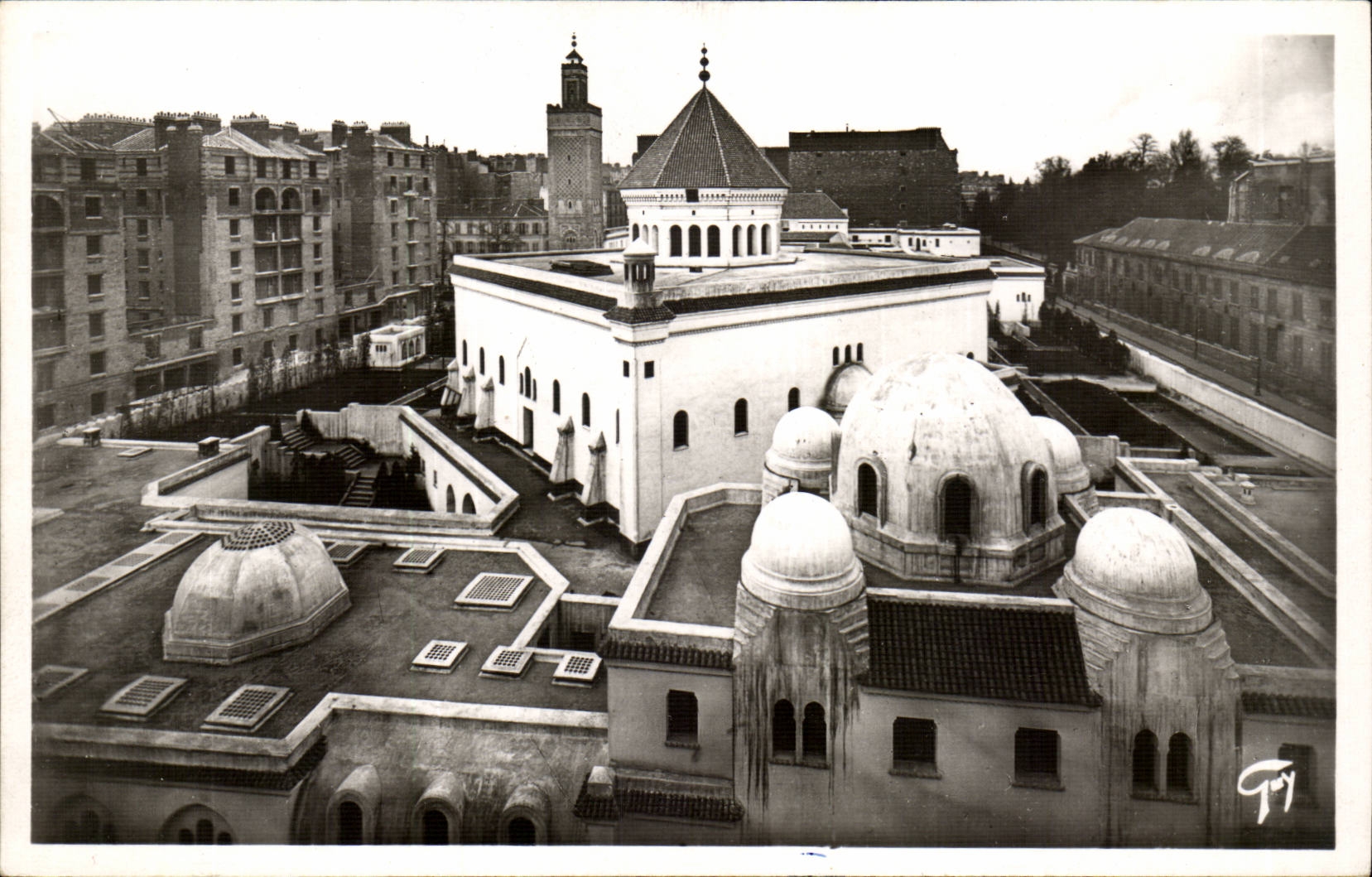 Paris CPA the Mosque