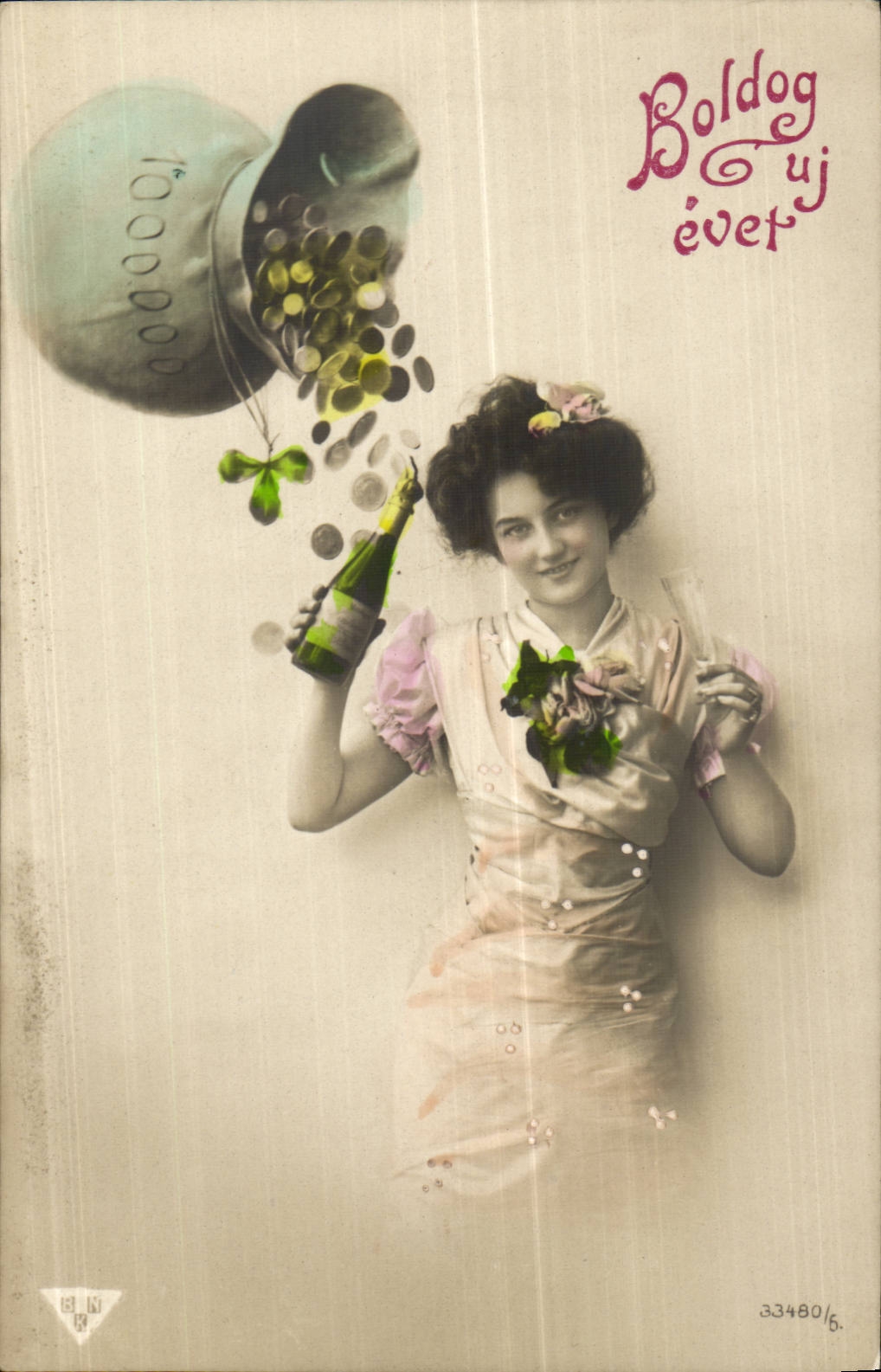 Fantasy - Woman - Beautiful woman with wine and furnace leaf clover (Hungarian chart Hungary Hungary) - CPA