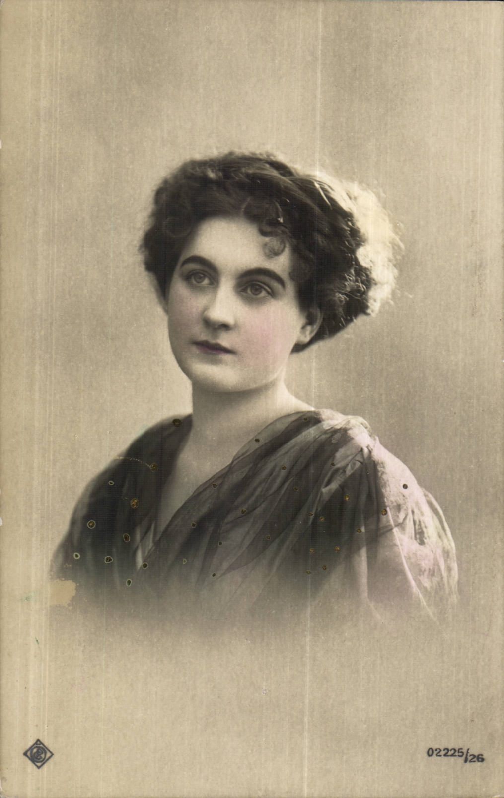 Fantasy - Woman - Lovely woman with enchanting eyes (Hungarian chart Hungary Hungary) - CPA