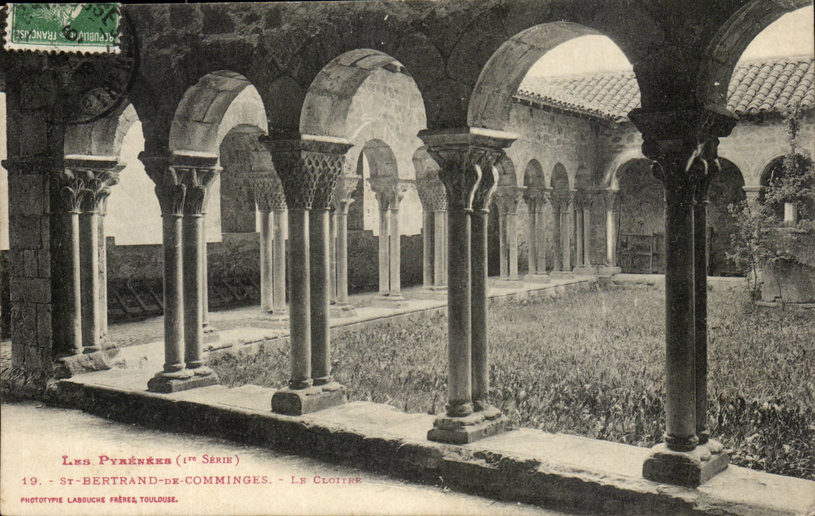 Saint Bertrand de Comminges CPA close Luchon the cloister