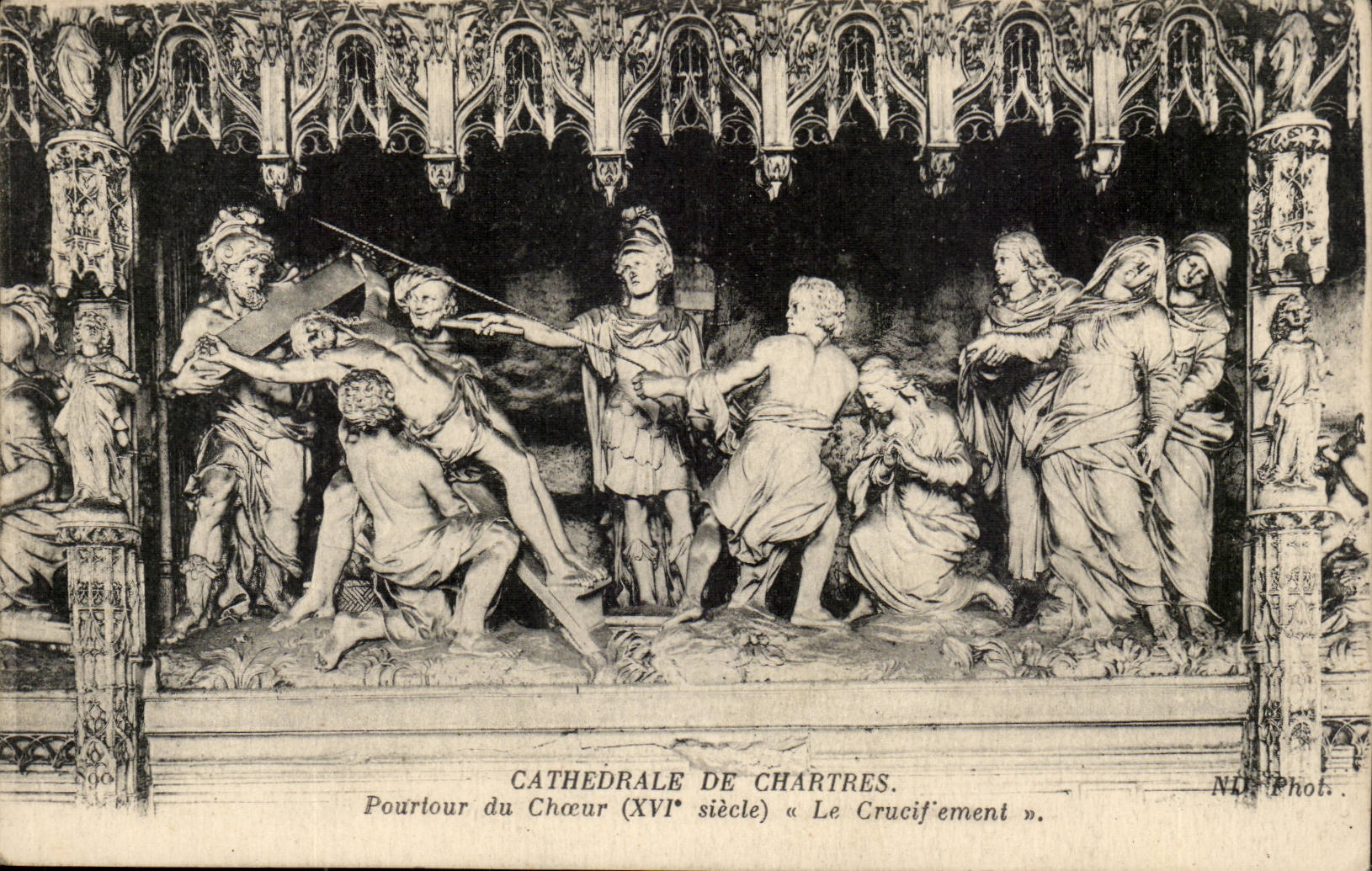 CPA Cathedral of Chartres Circumference of the chorus crucifixion