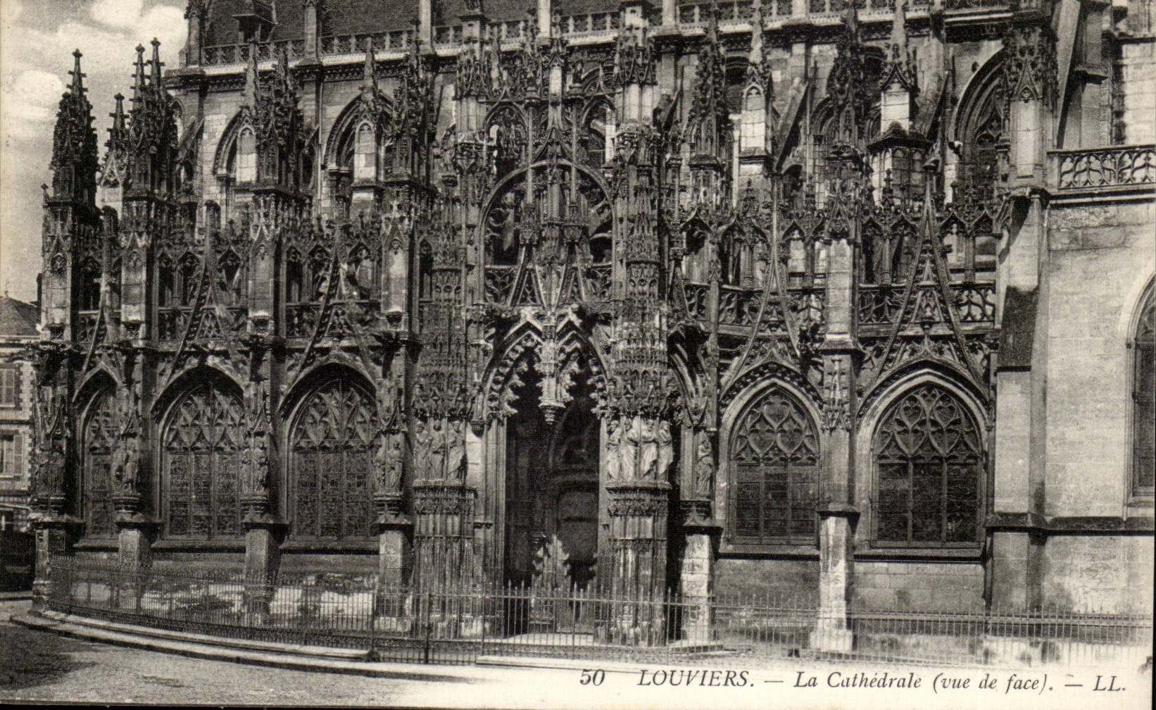 Louviers CPA die Kathedrale (Vorderansicht)