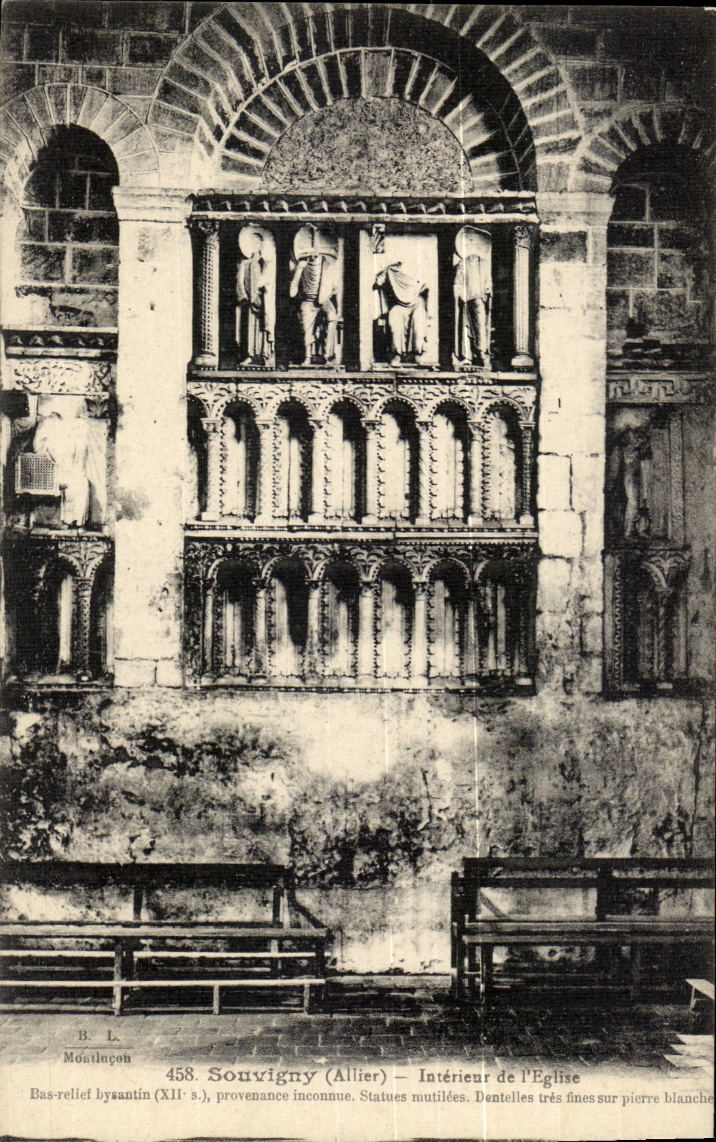 Interior Souvigny CPA of the church