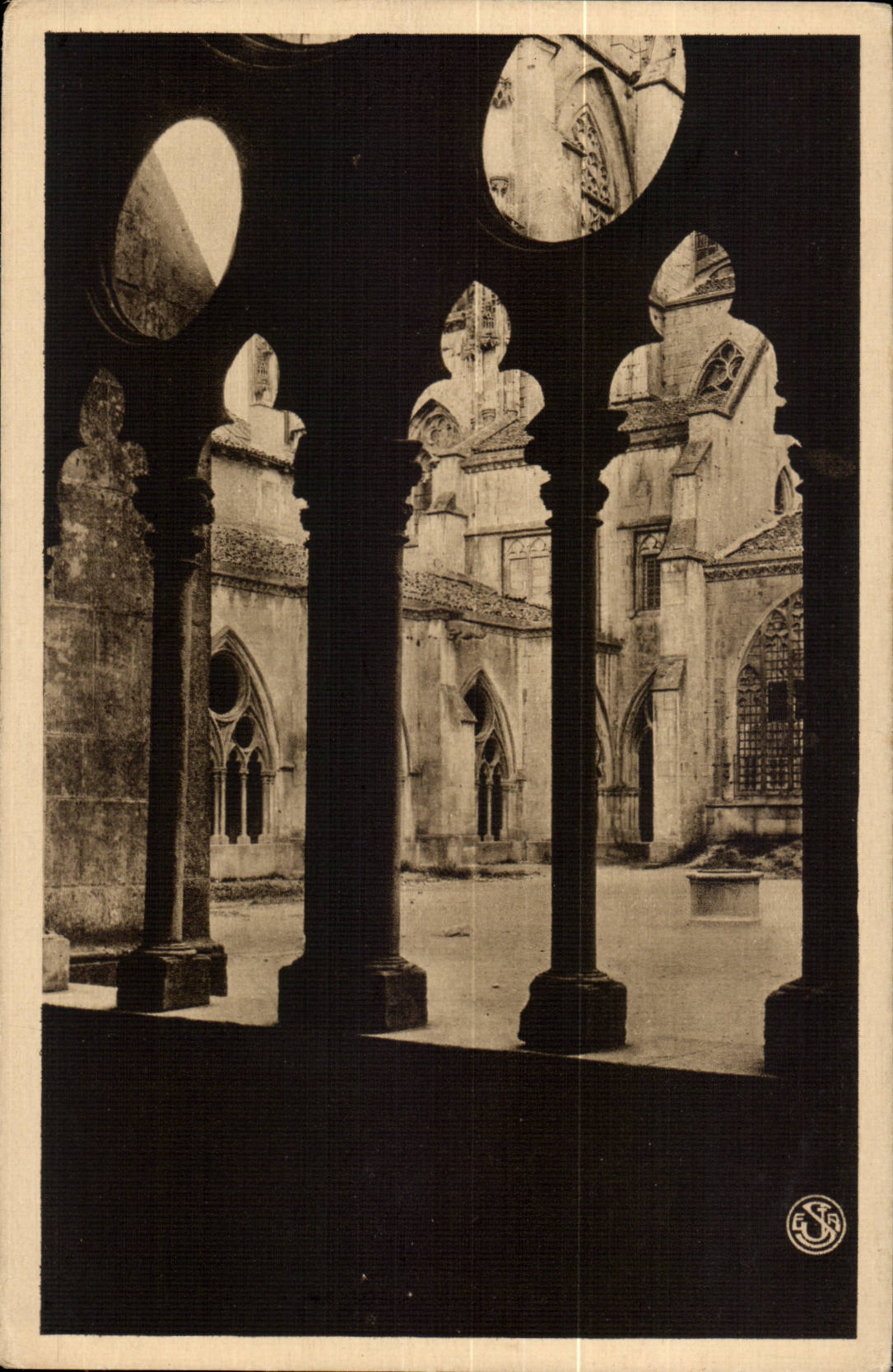 Toul CPA the cloister of the cathedral