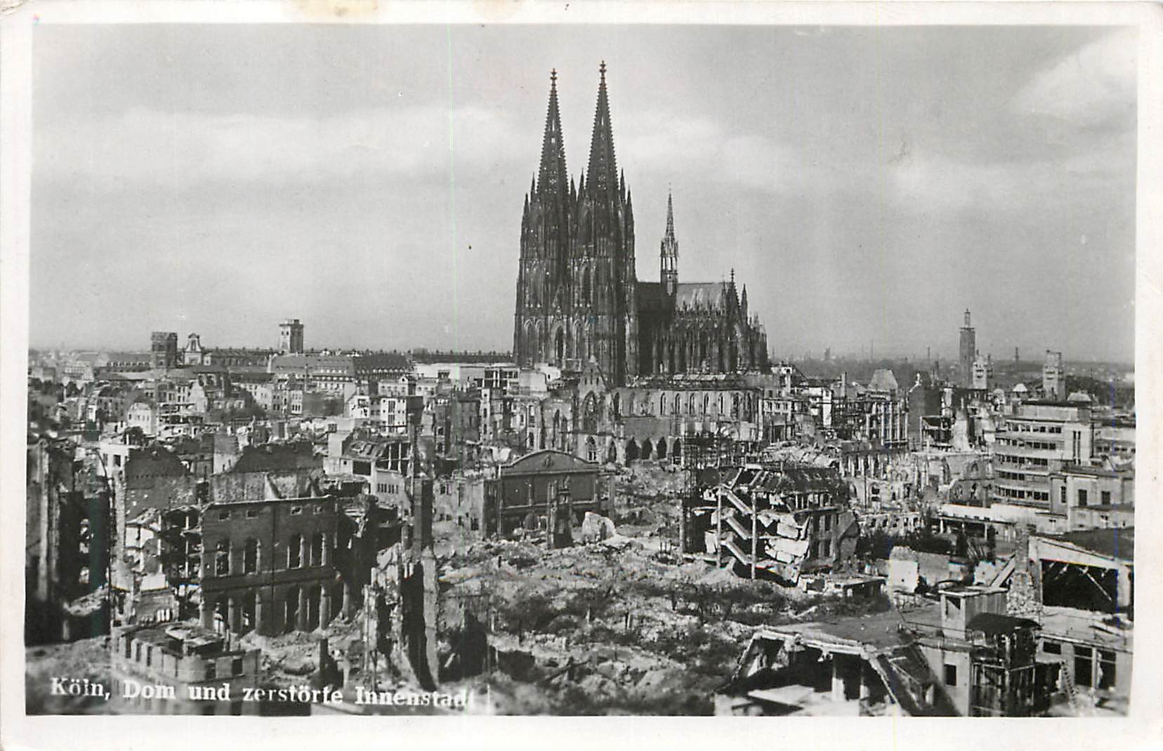 CPM Koln Dom und Zersforte Militaria