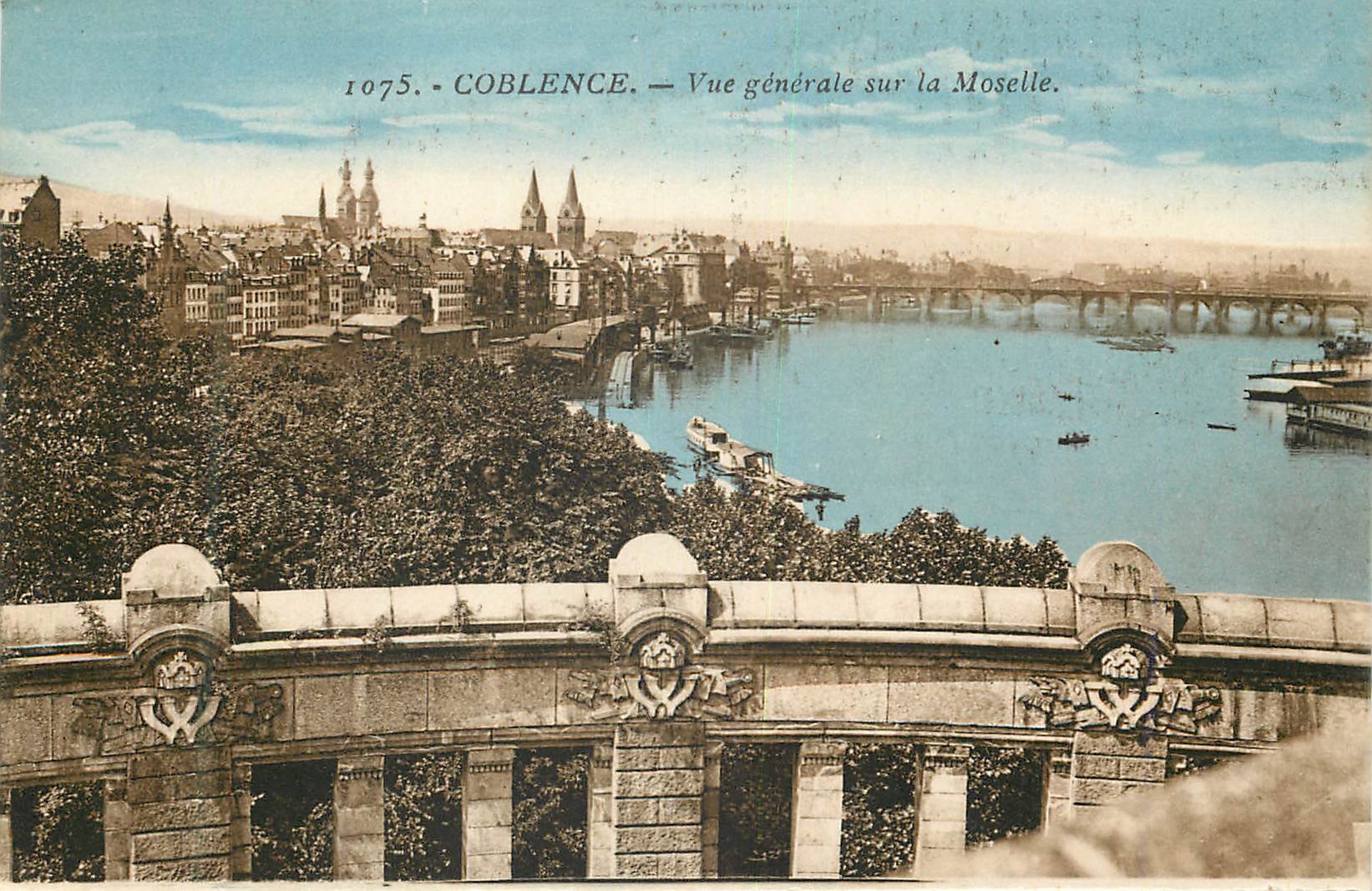 CPA Coblence Vue generale sur la Moselle