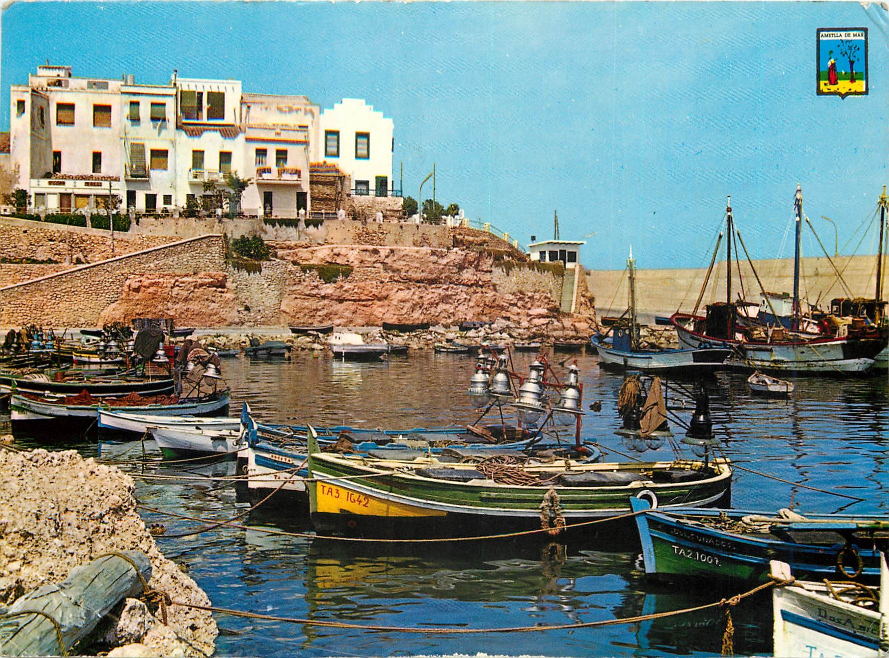 CPM Costa Dorada Tarragona Ametlla de Mar Vue Partielle Bateaux