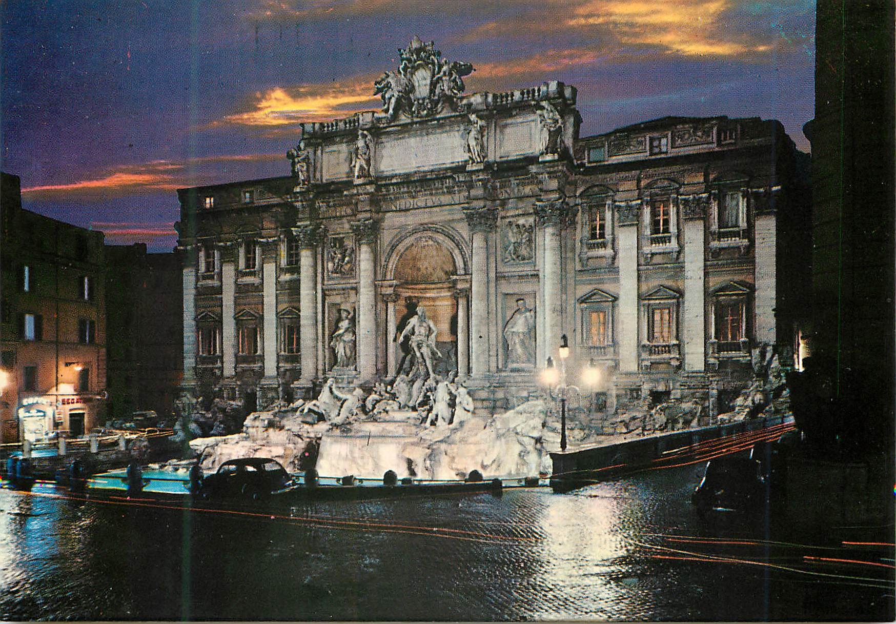 CPM Roma la fontaine de trevi nocturne