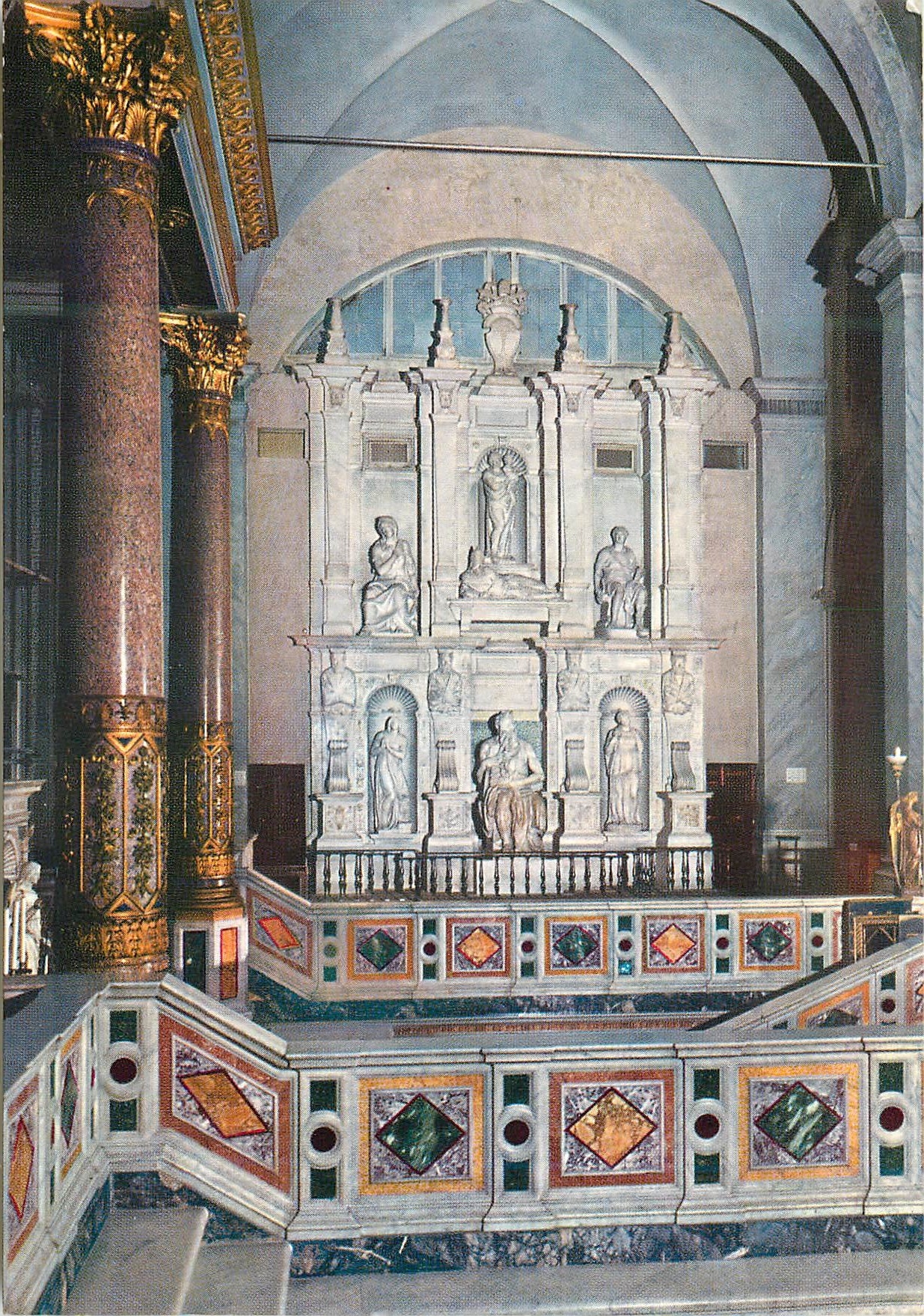 CPM Roma basilique de s pierre in vincoli monument a giulio II michelange