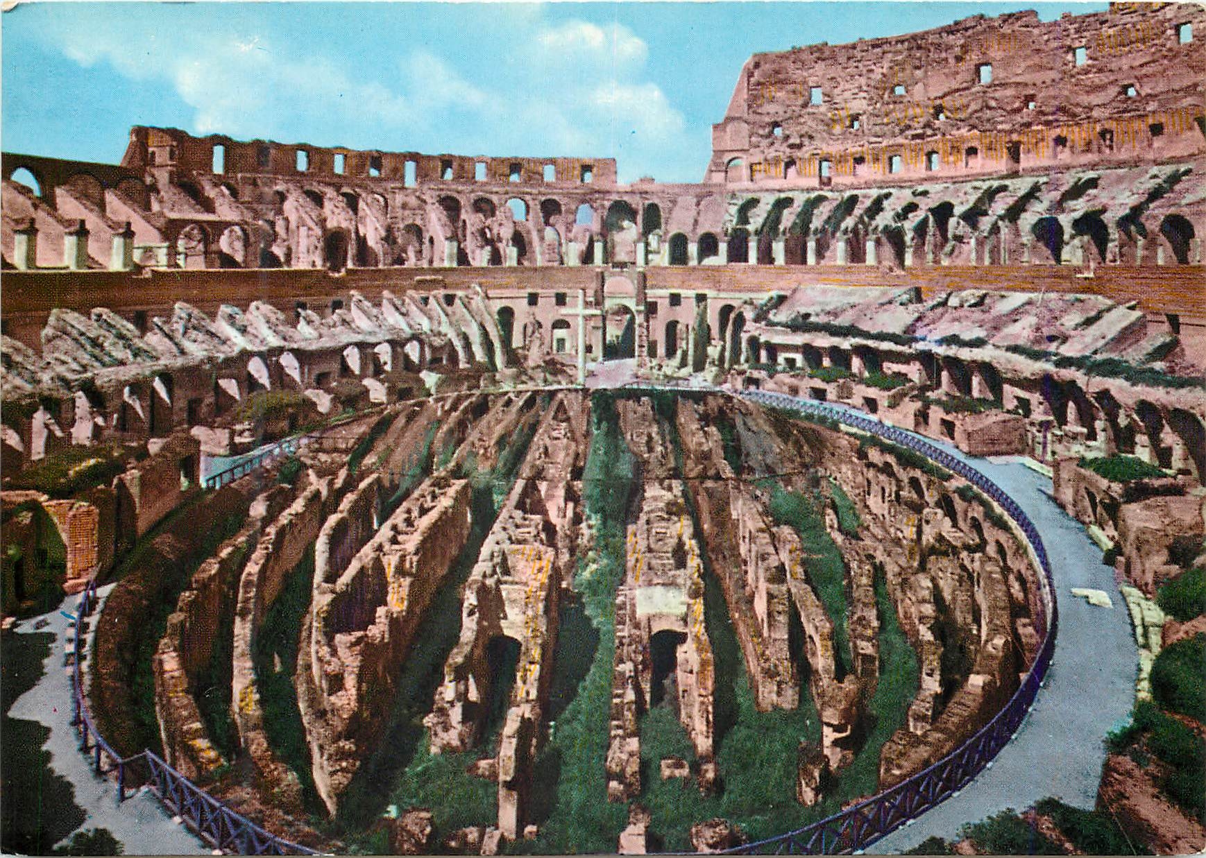 CPM Roma le colysee et les nouvelles fouilles