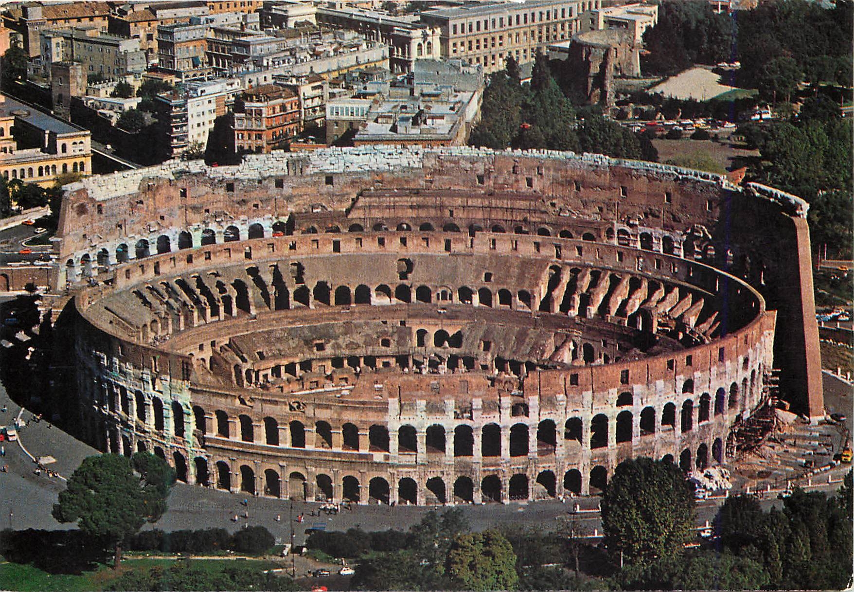 CPM Roma Vue aerien du Colisee