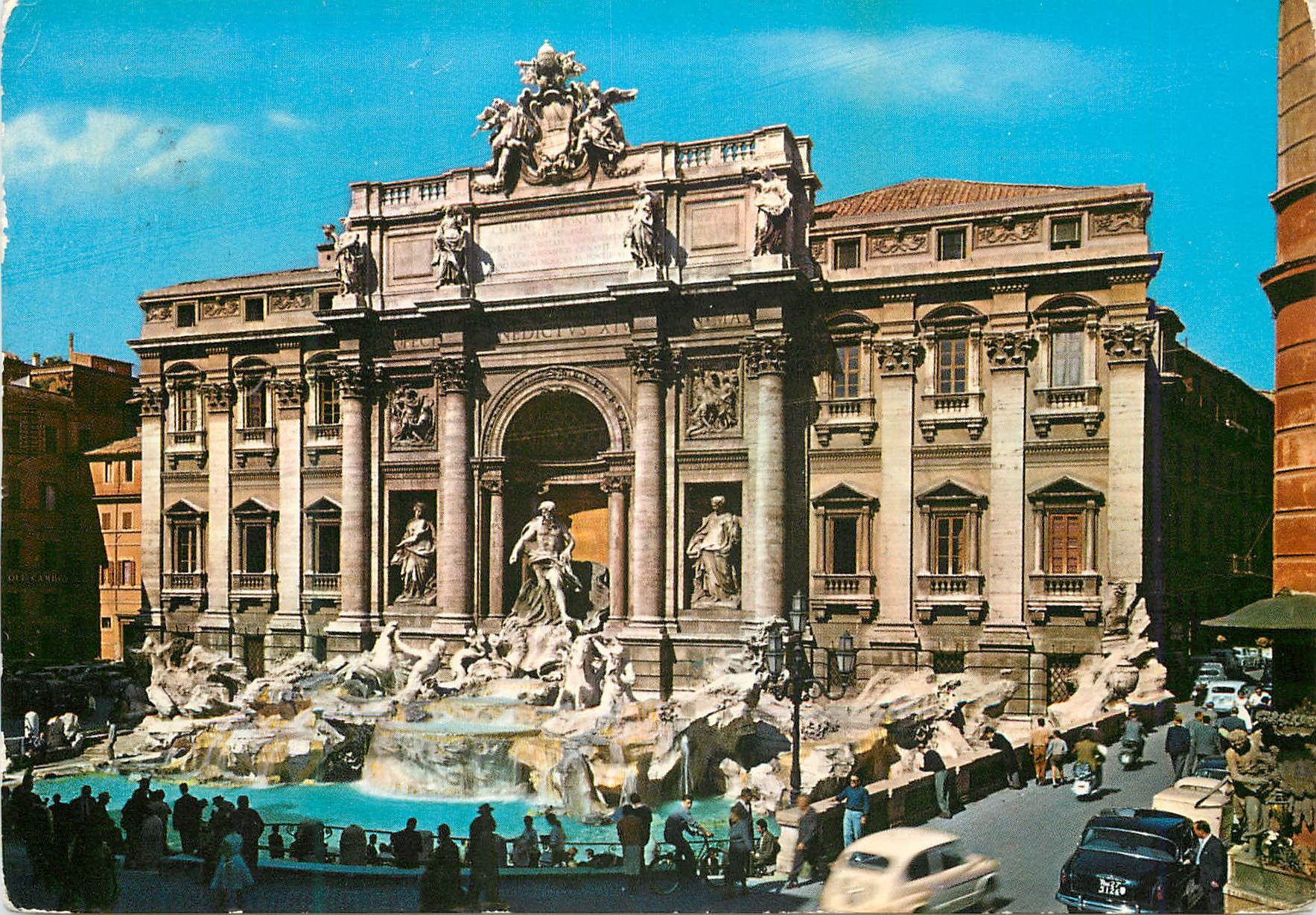 CPM Roma La Fontaine de Trevi