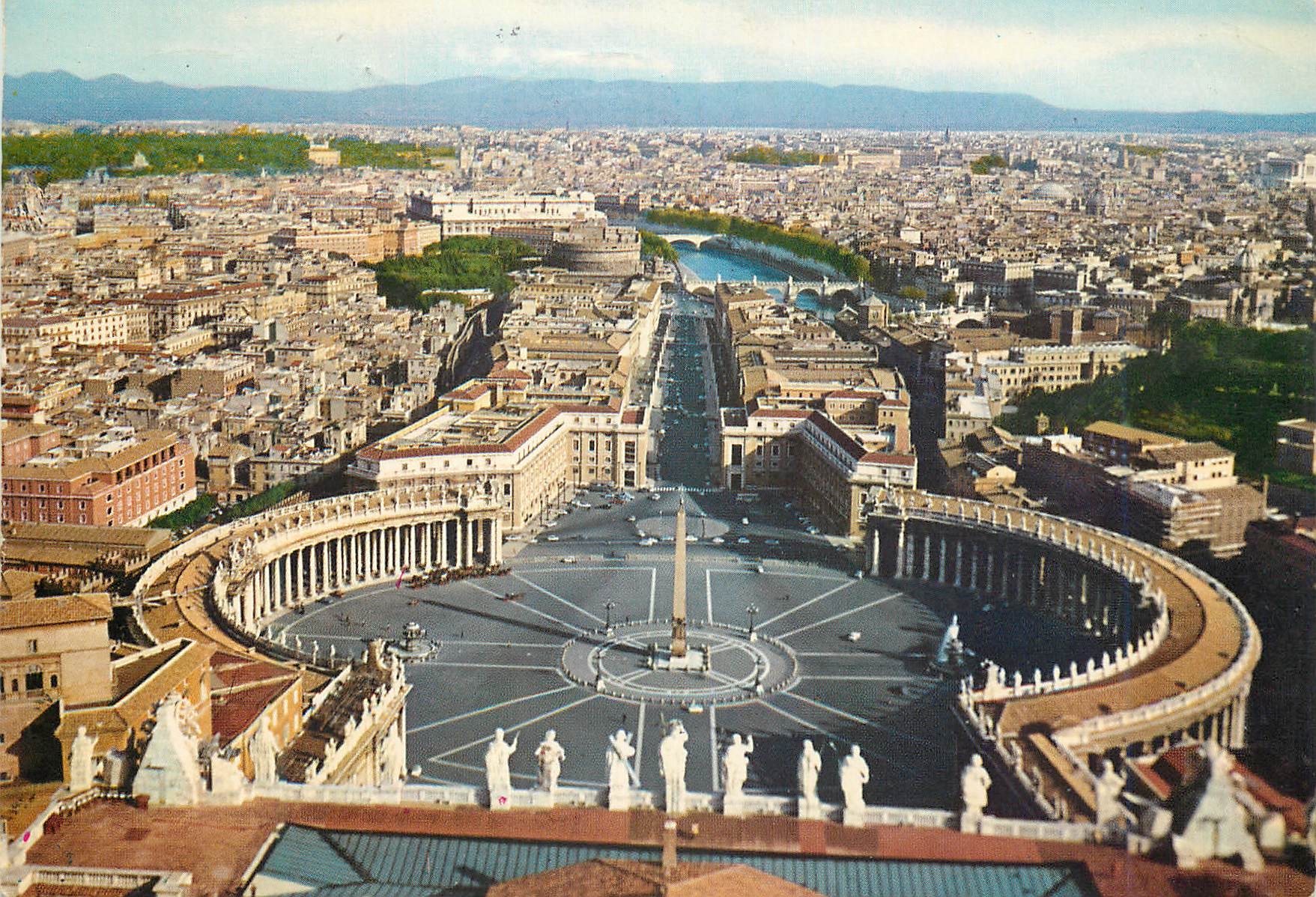 CPM Roma Place Saint Pierre