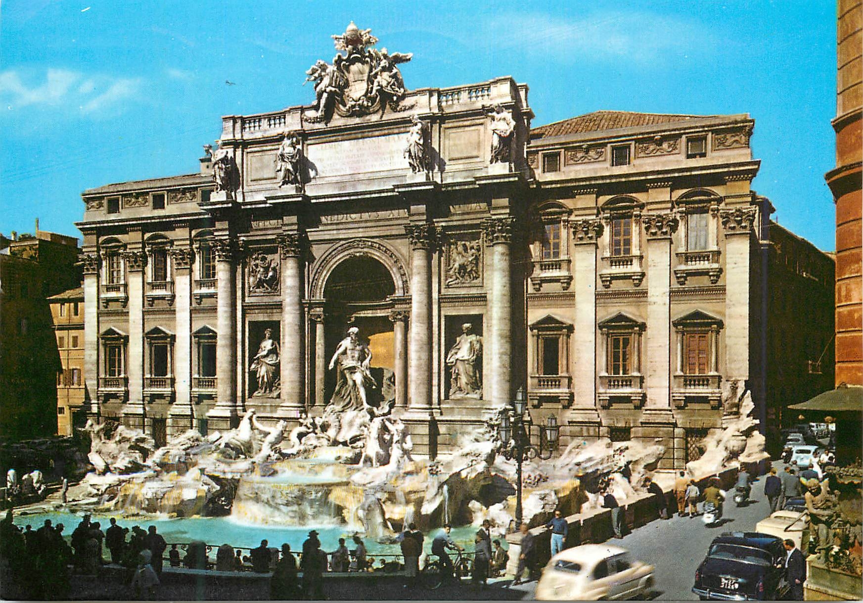 CPM Roma La Fontaine de Trevi