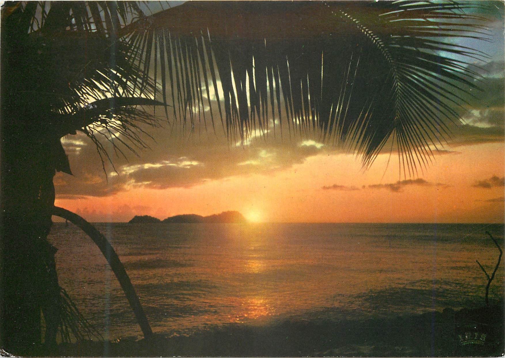 CPM Saint Barthelemy Coucher de soleil