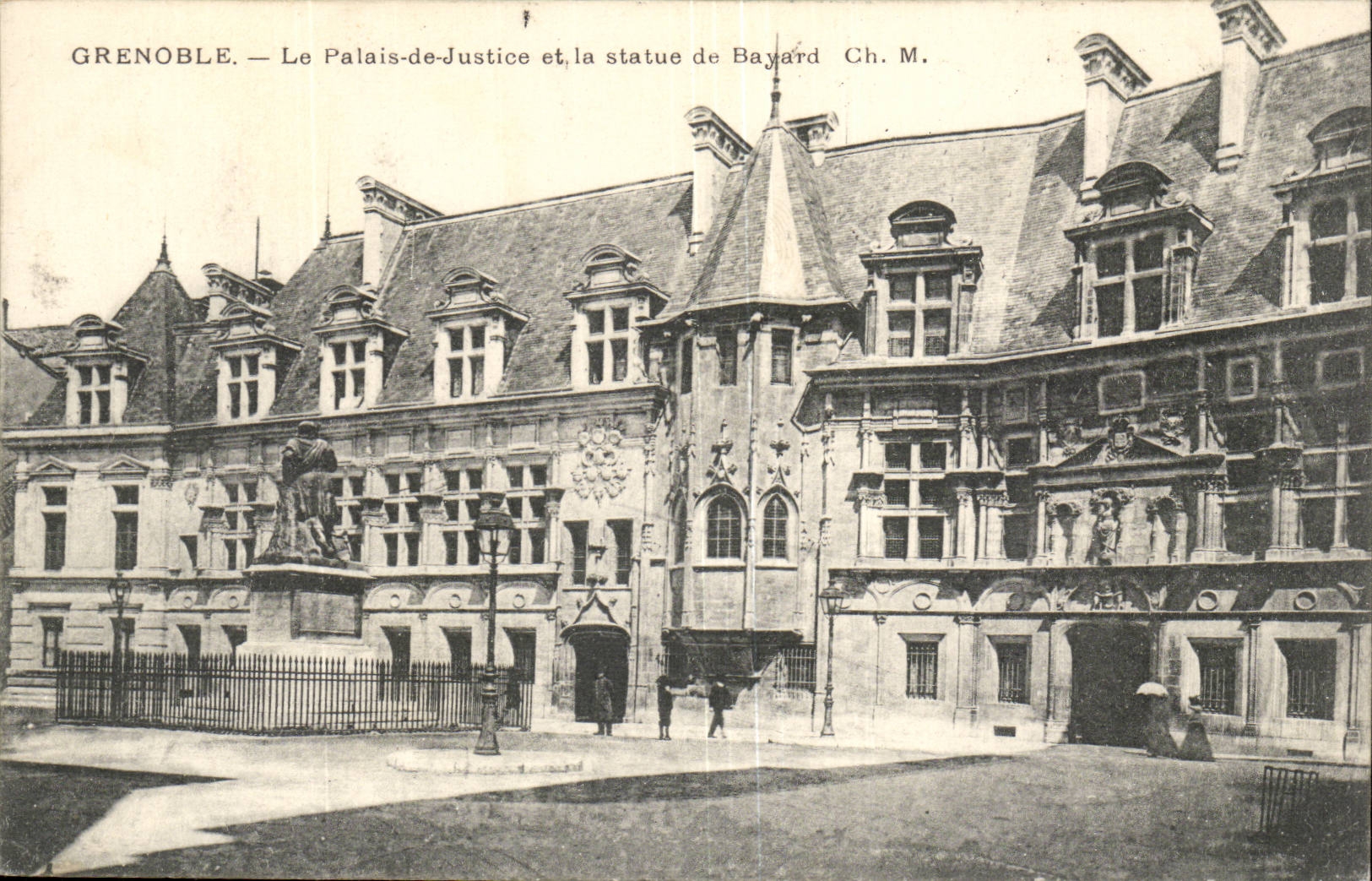 Grenoble CPA law courts and Statue of Bayard