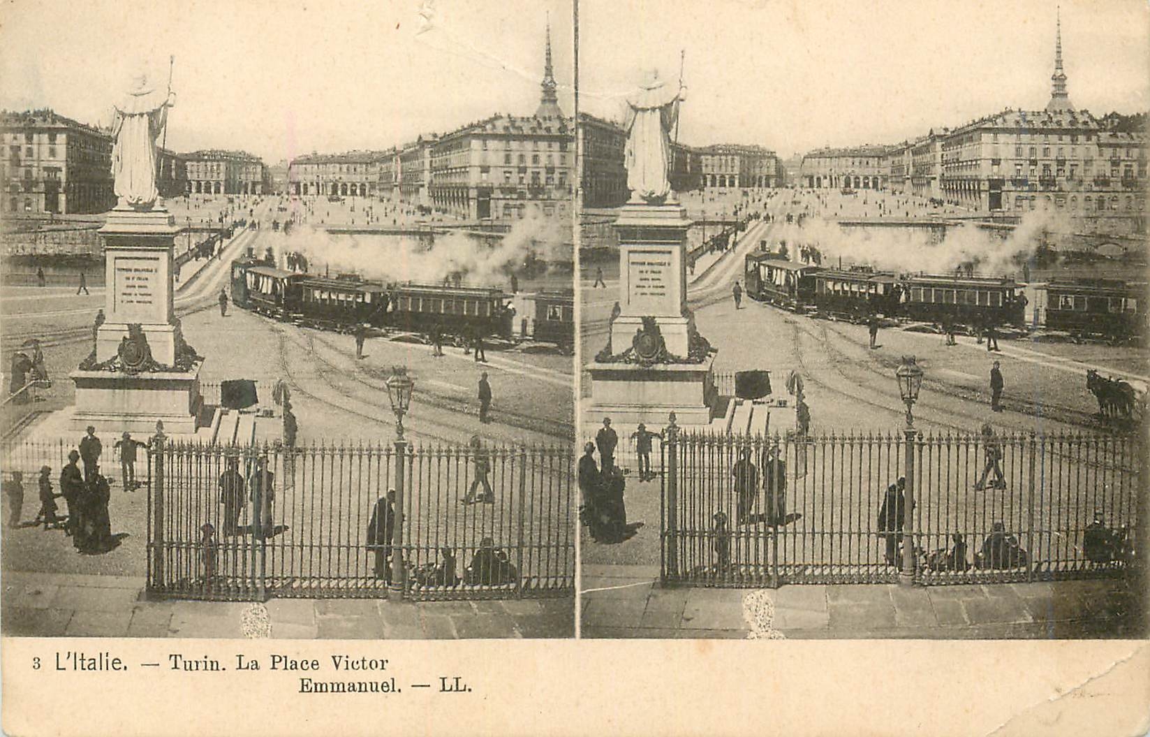 CPA L'Italie Turin La Place Victor Emmanuel Tramway