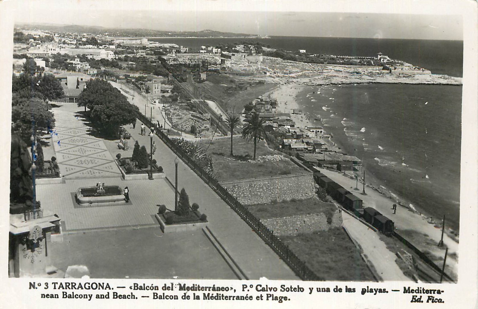 CPM N Tarragona Balcon del Mediterraneo Oo Calvo Soteto y una de las Playas Balcon de la Mediterranee et Plage