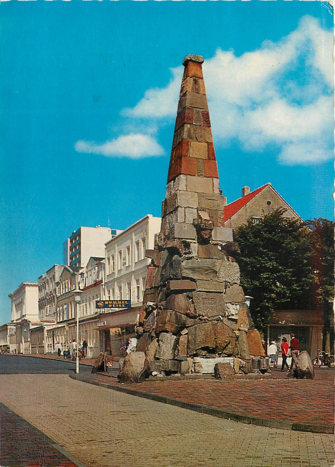 CPM Nordseebud Norderney Am Denkmal