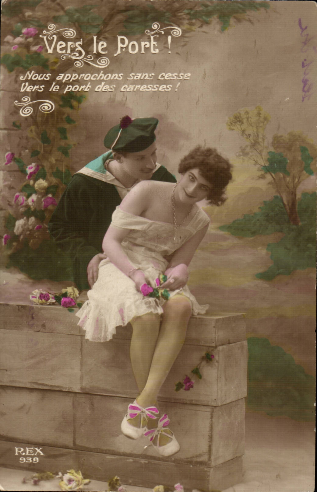 CPA Fantasy Towards the port Woman (sailor militaria)