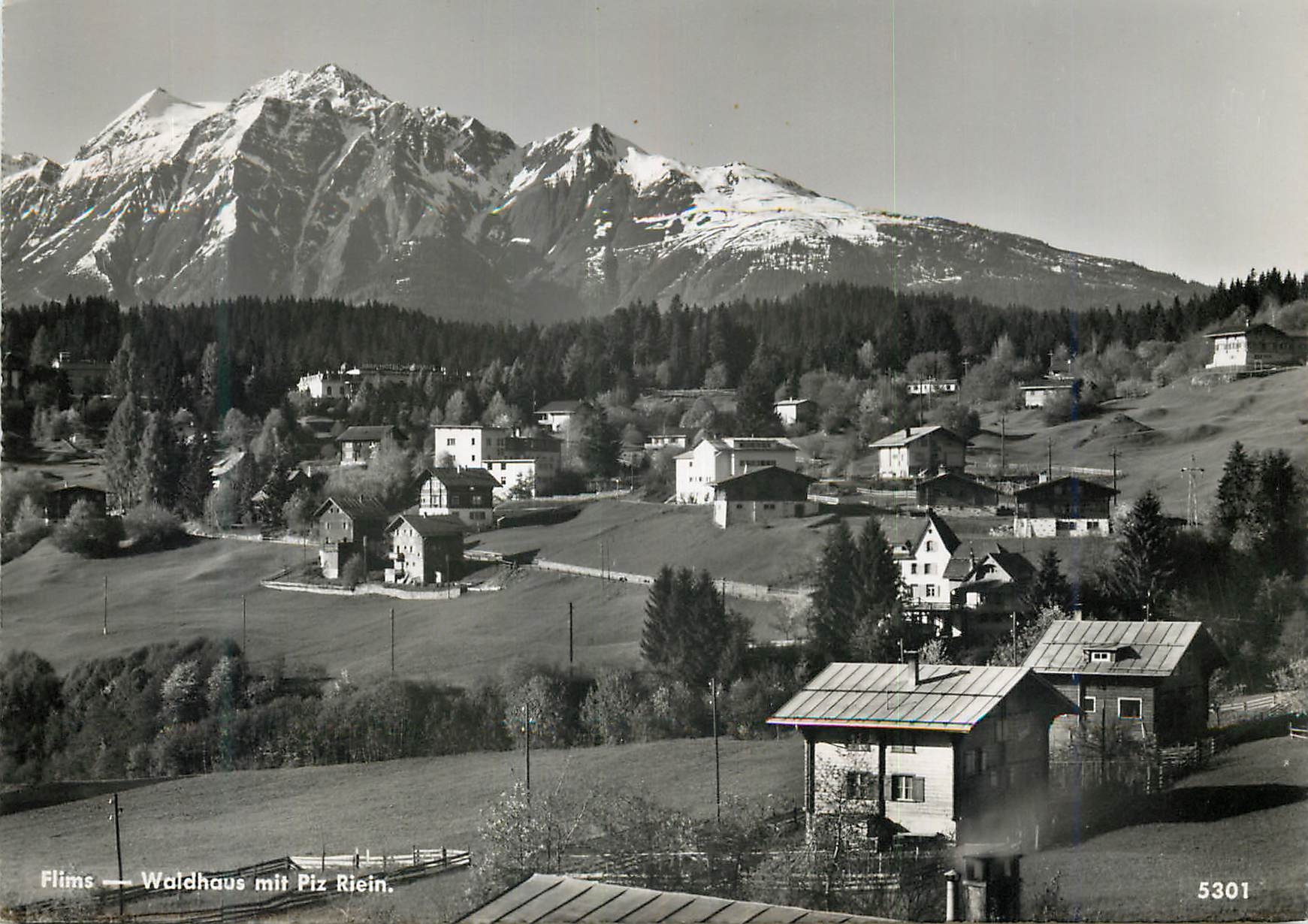 CPM Flims Waldhous mit Piz Riein