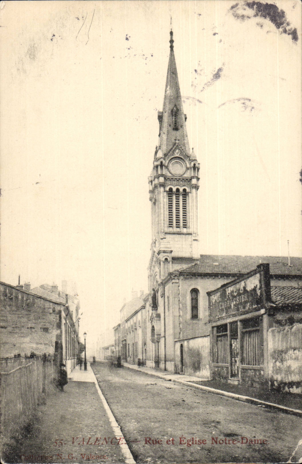 Valence CPA Street and Notre Dame church