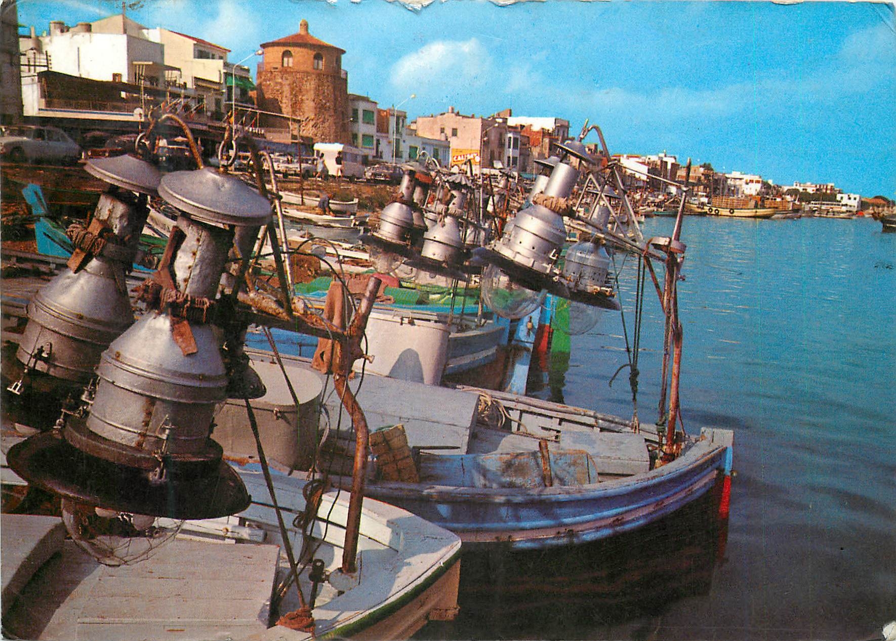 CPM Cambrils (tarragona) puerto Bateaux