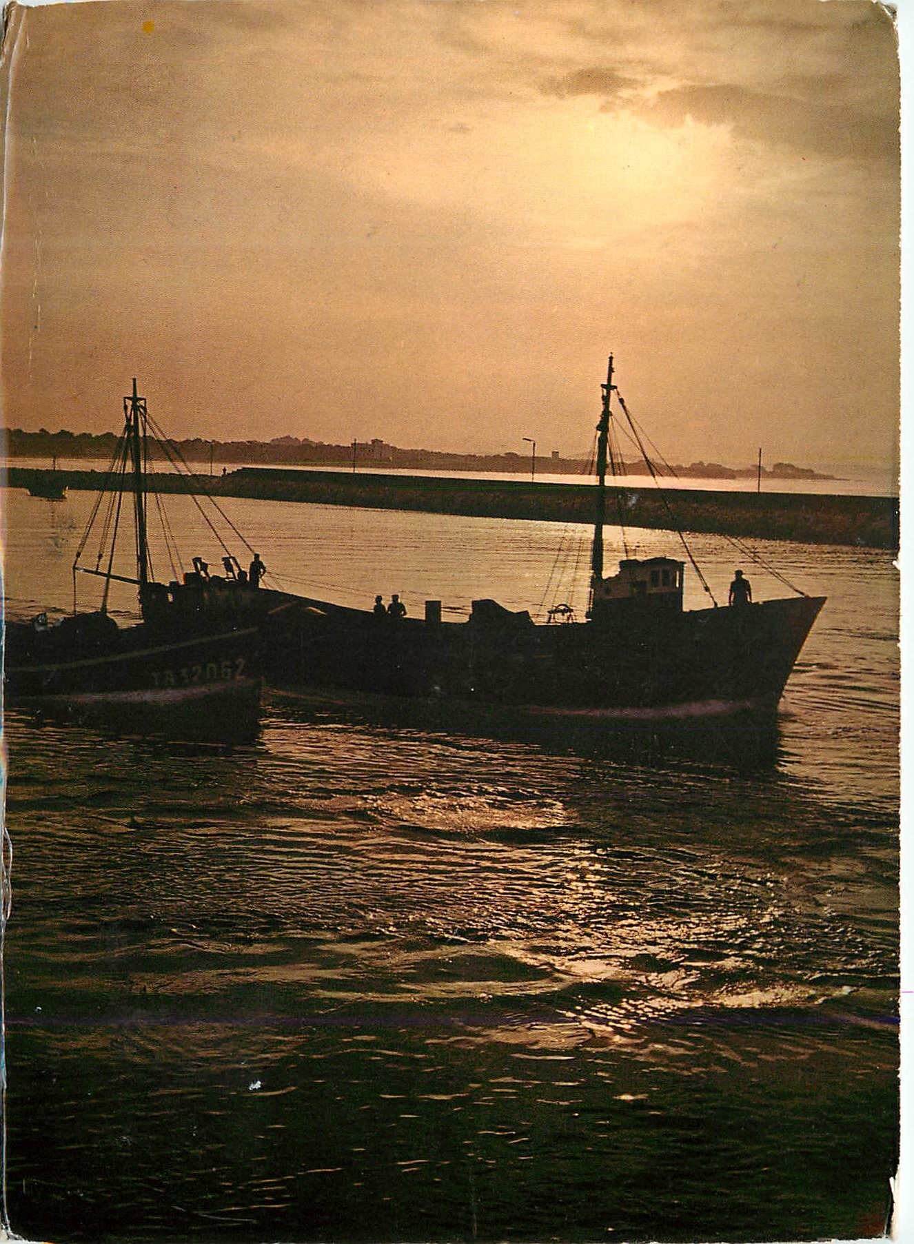 CPM Cambrils (Tarragona) Bateau de peche