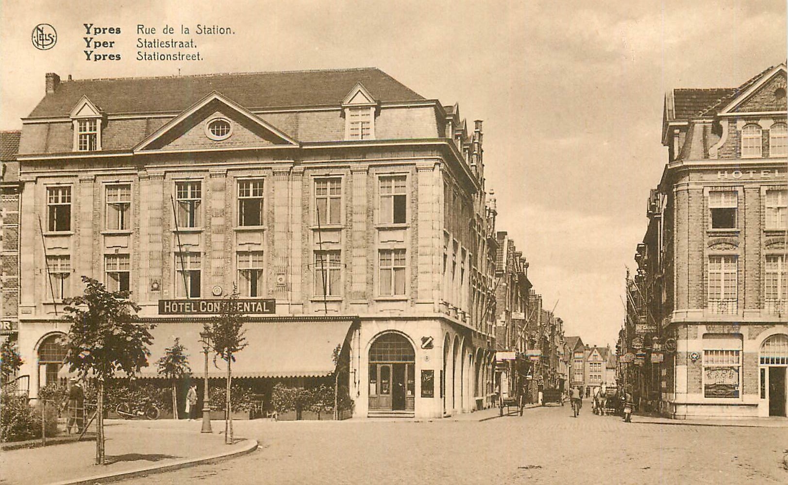 CPM Ypres Rue de la Station Hotel Continental