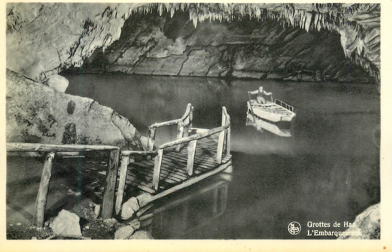 CPM Grottes de Han L Embarquement 