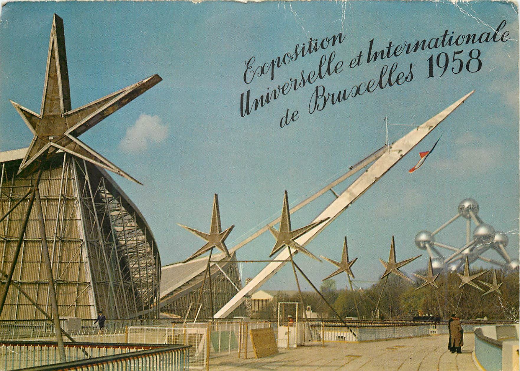 CPM Exposition Universelle de Bruxelles La Passerelle avec le Pavillon de la France 