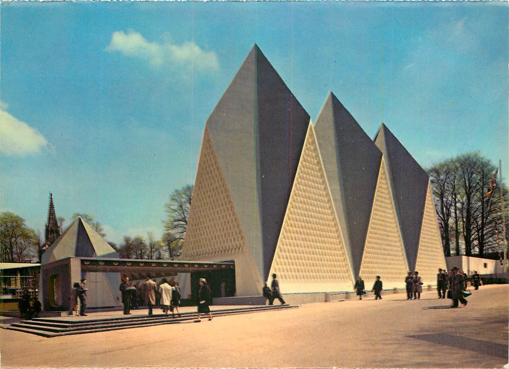 CPM Exposition Universelle de Bruxelles Pavillon de la Grande Bretagne 