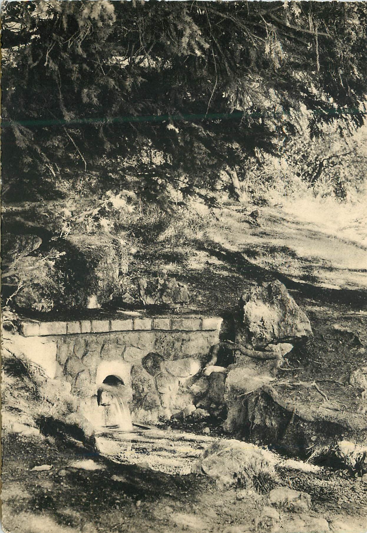 CPM Environs d'Ifrane La Source Vittel 