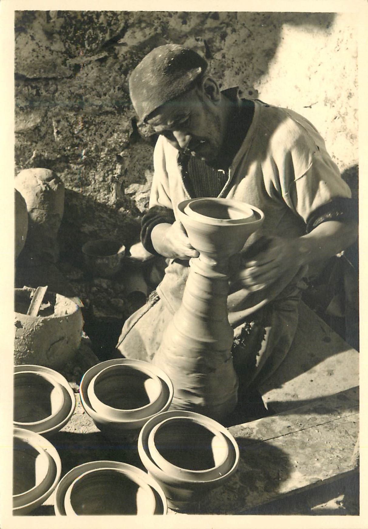 CPM Le Maroc Artistique Artisan marocain Le potier