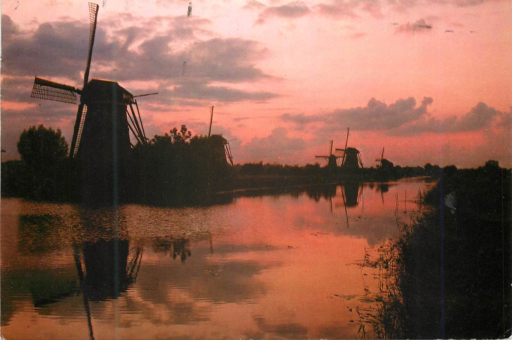 CPM Kinderdijk Holland Drainage mills of the Kinderdijk complex polder The Overwaard Moulin a vent