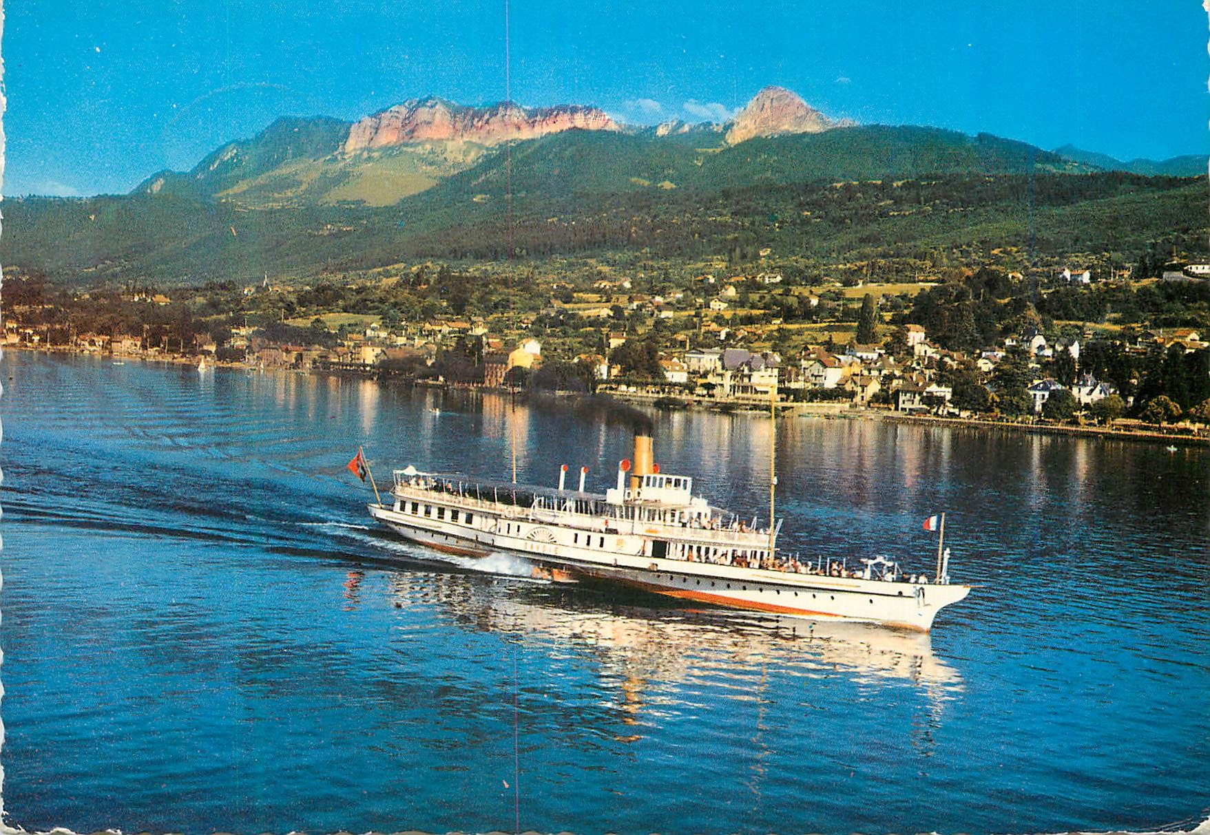 CPM Le Lac Leman France Suisse Gros bateau au large de la Cote Francoise Bateau