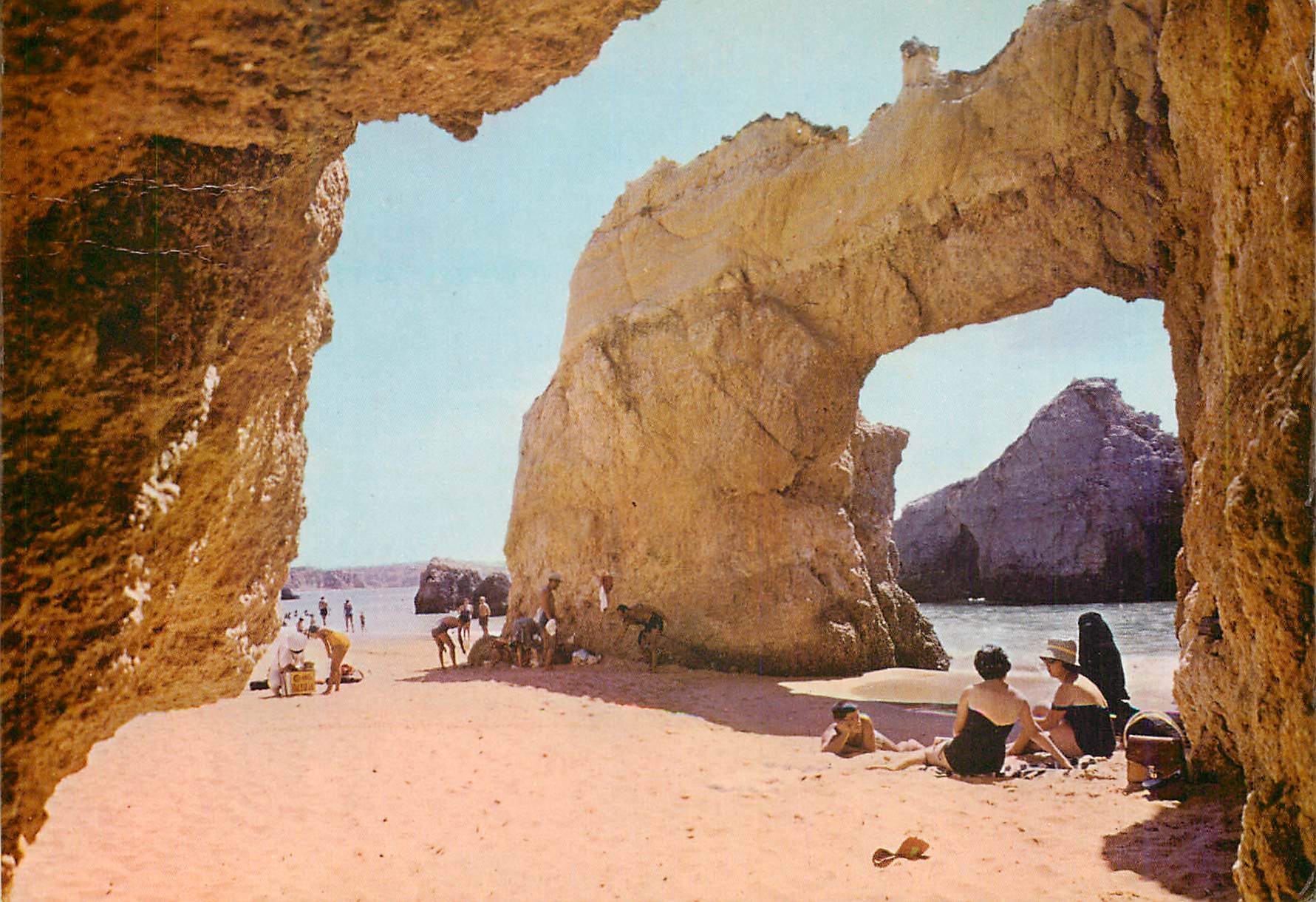 CPM Triumph Arc Praia da Rocha Algarve