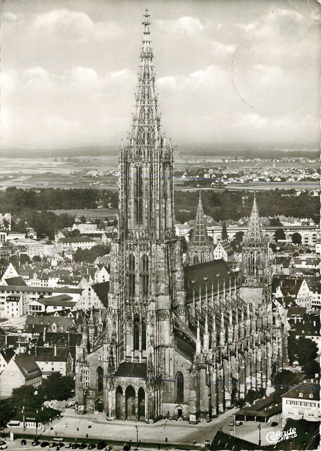 CPM Munster in Ulm Donau Hochster Kirchturm der Erde