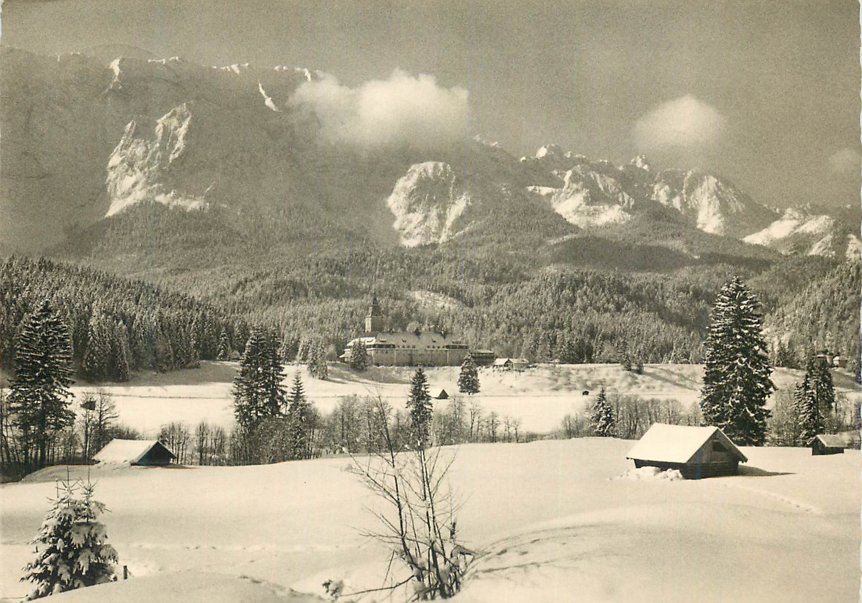CPM Schloss Elmau mit Wettersteinwand Dreitorspitze