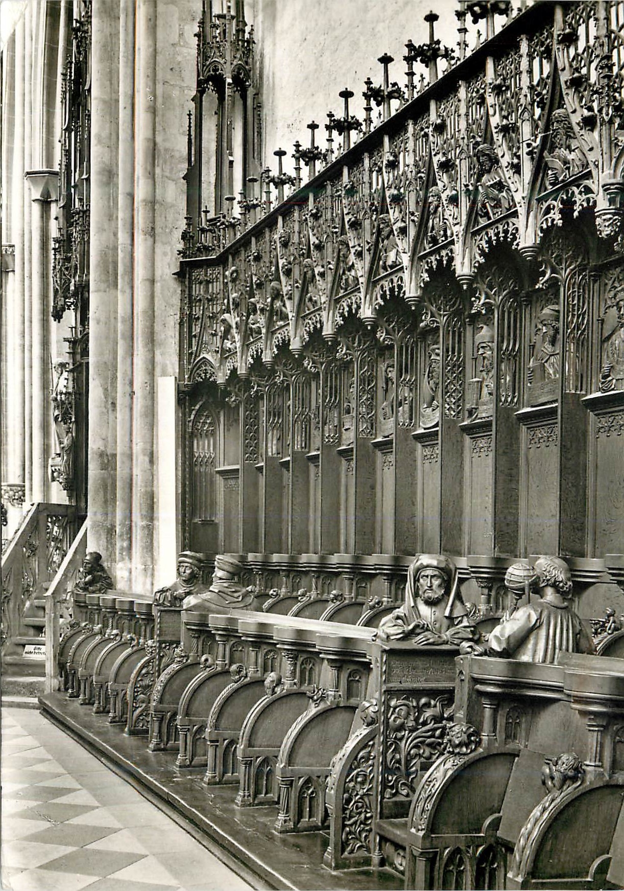 CPM Das Munster zu Ulm Chorgestuhl