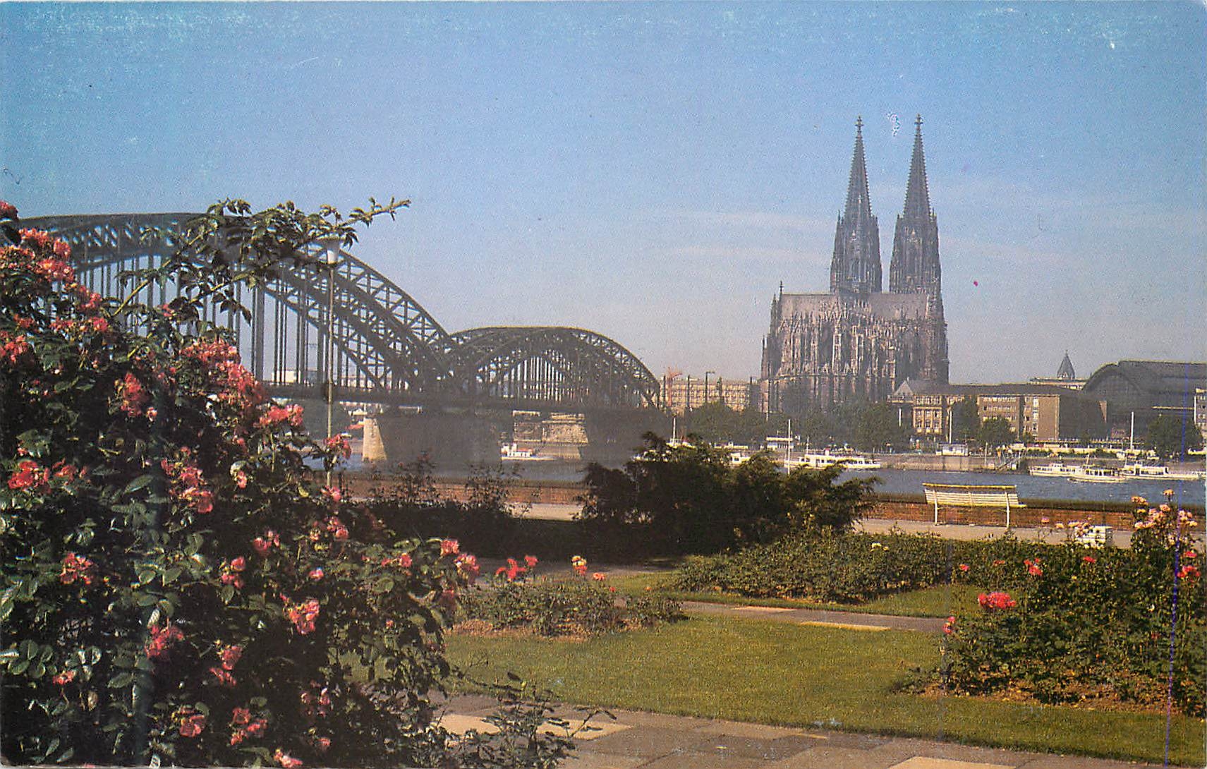 CPM Munchen Cathedrale and Bridge