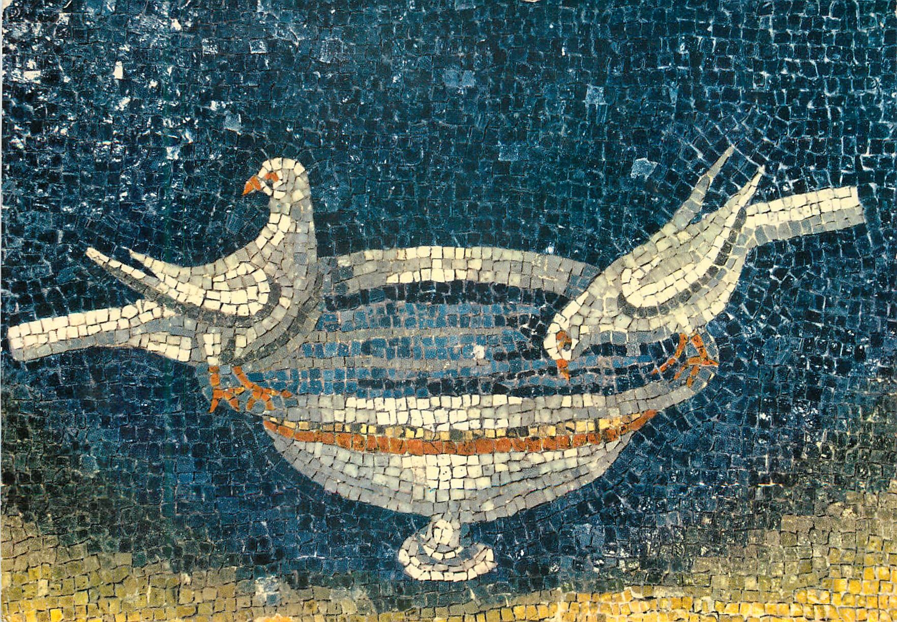 CPM Ravenna -Galla Placidia Drinking Pidgeons