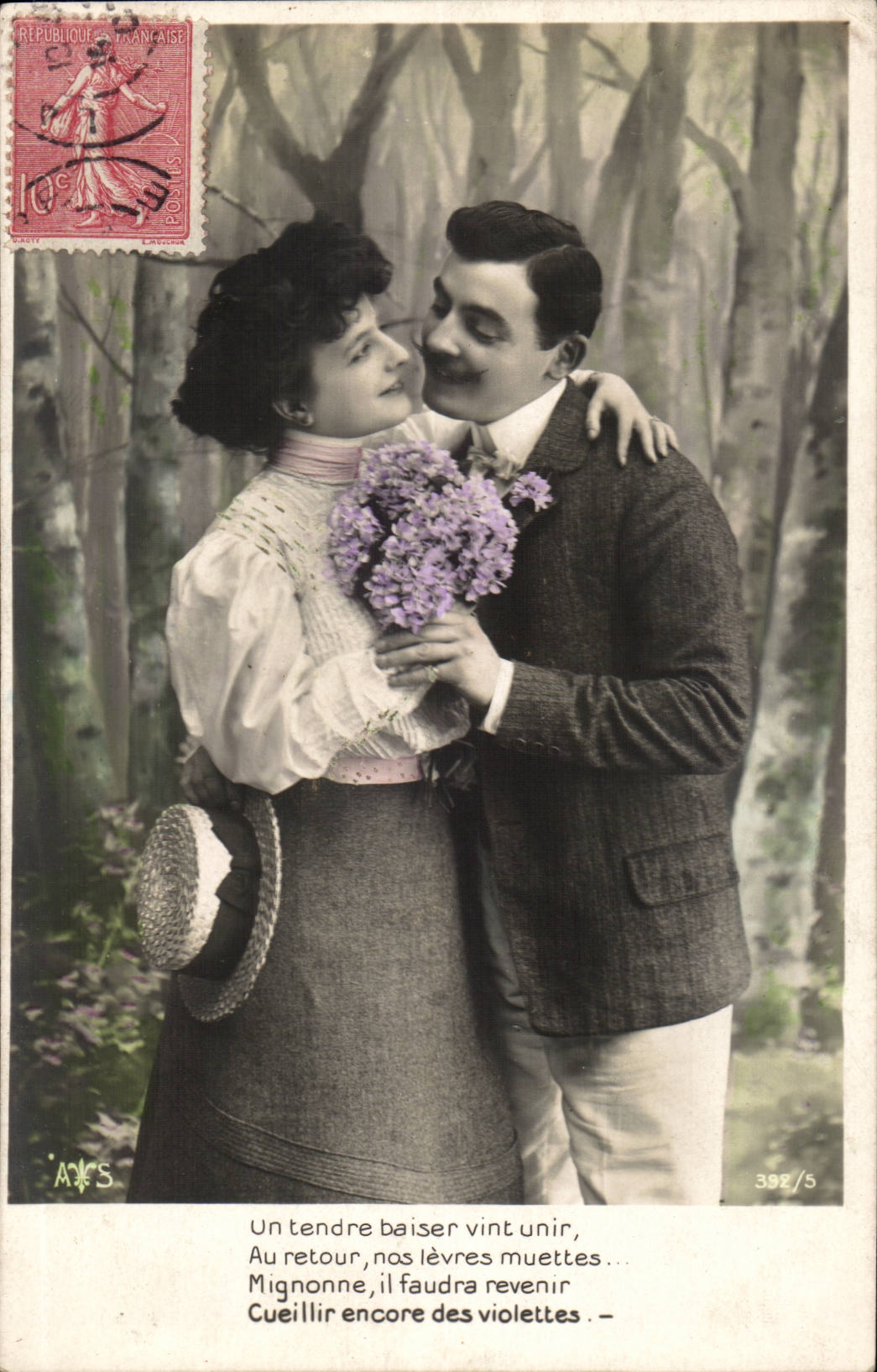 Fantaisie - Fantasy - couple - Un tendre baiser vint unir au retour nos levres muettes mignonne il faudra - CPA