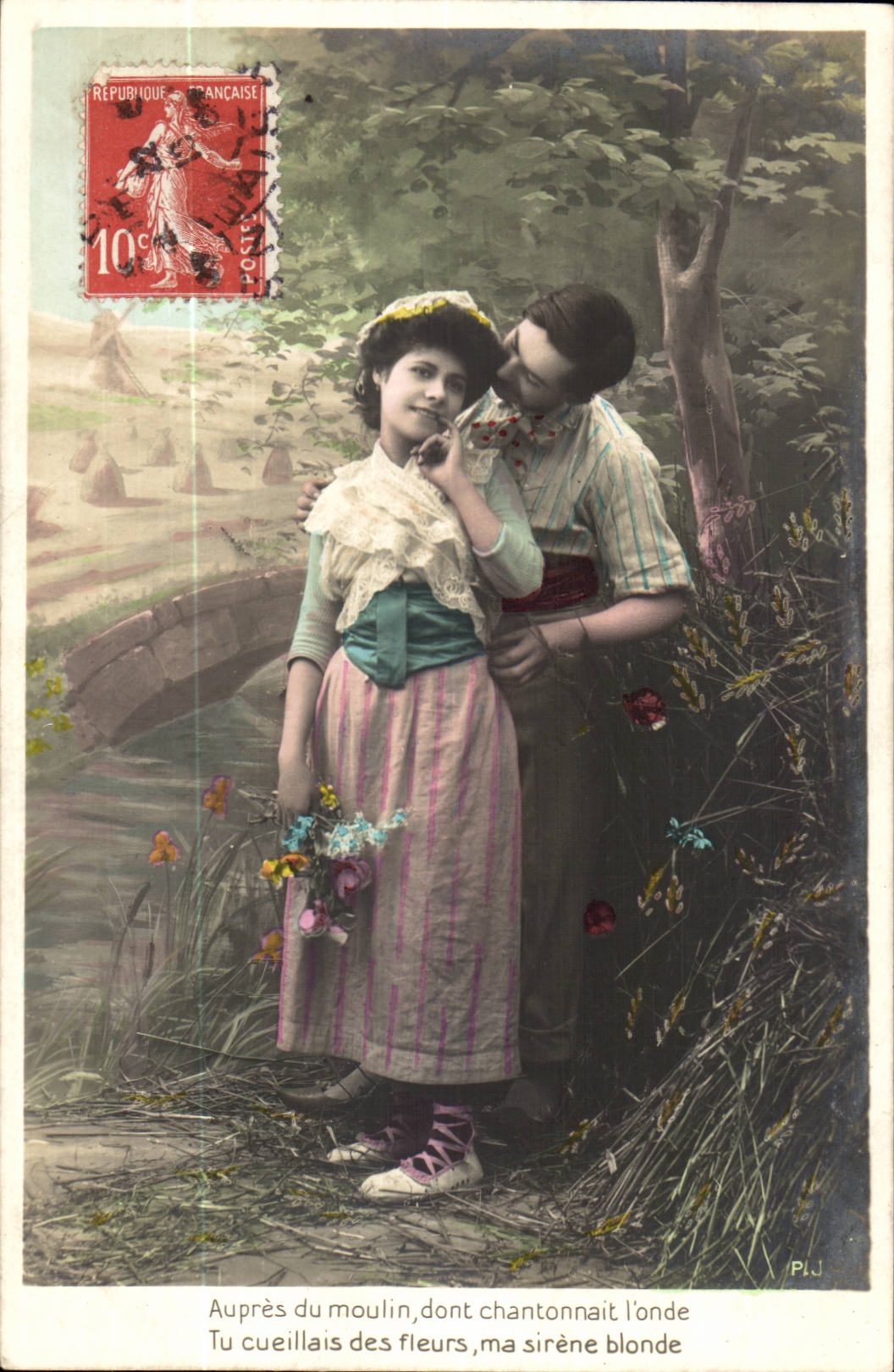 Fantaisie - couple - Aupres du moulin dans chantonnait l'onde Tu cueilais des fleurs ma sirene blonde - CPA 